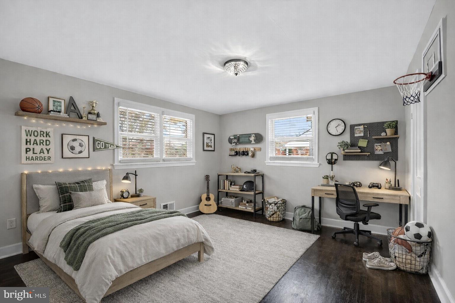 ABBOTT FOREST - Residential