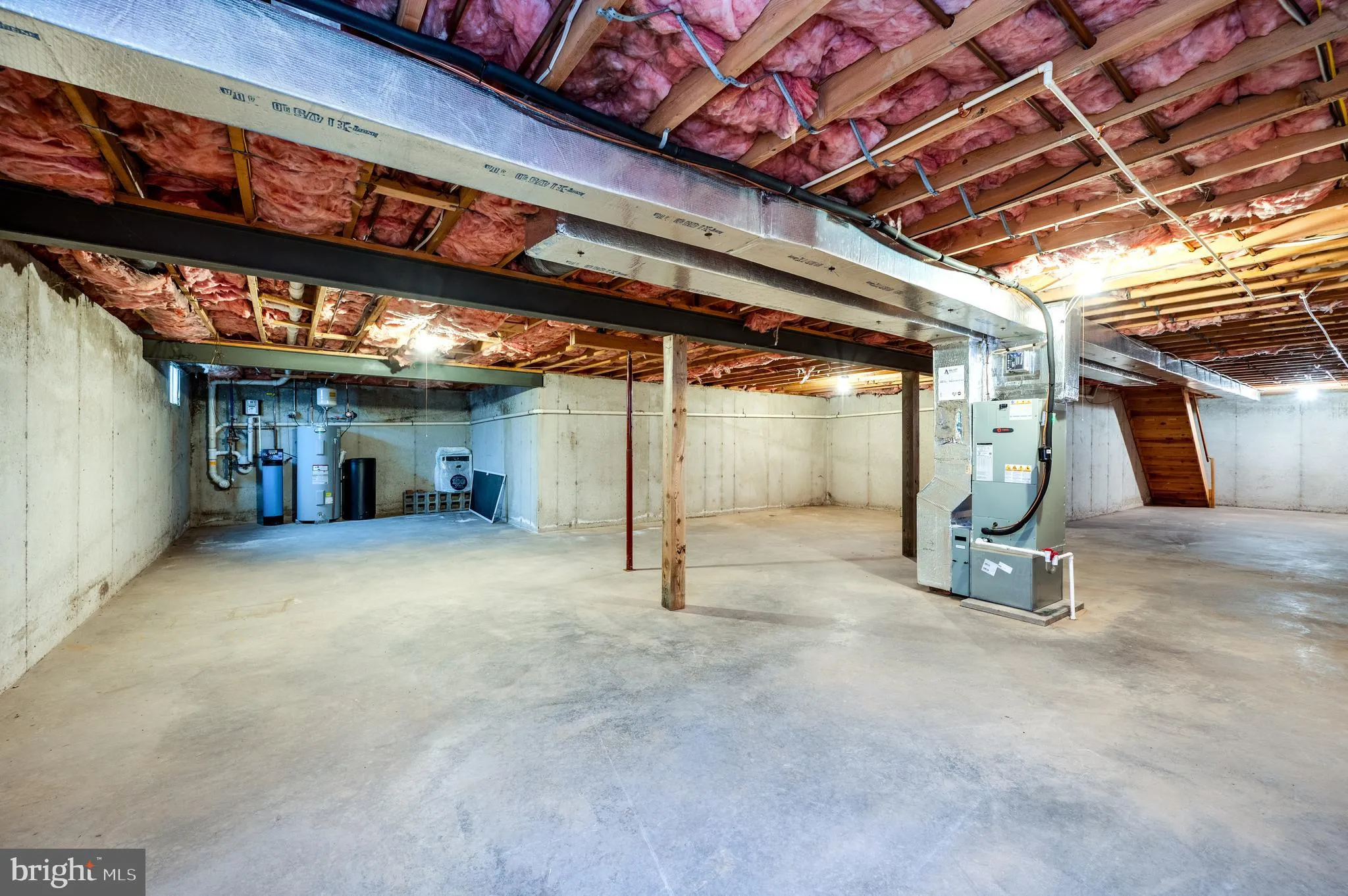 Blandon, Pennsylvania 19510, United States, 2 Bedrooms Bedrooms, ,2 BathroomsBathrooms,Residential,Pending,91538