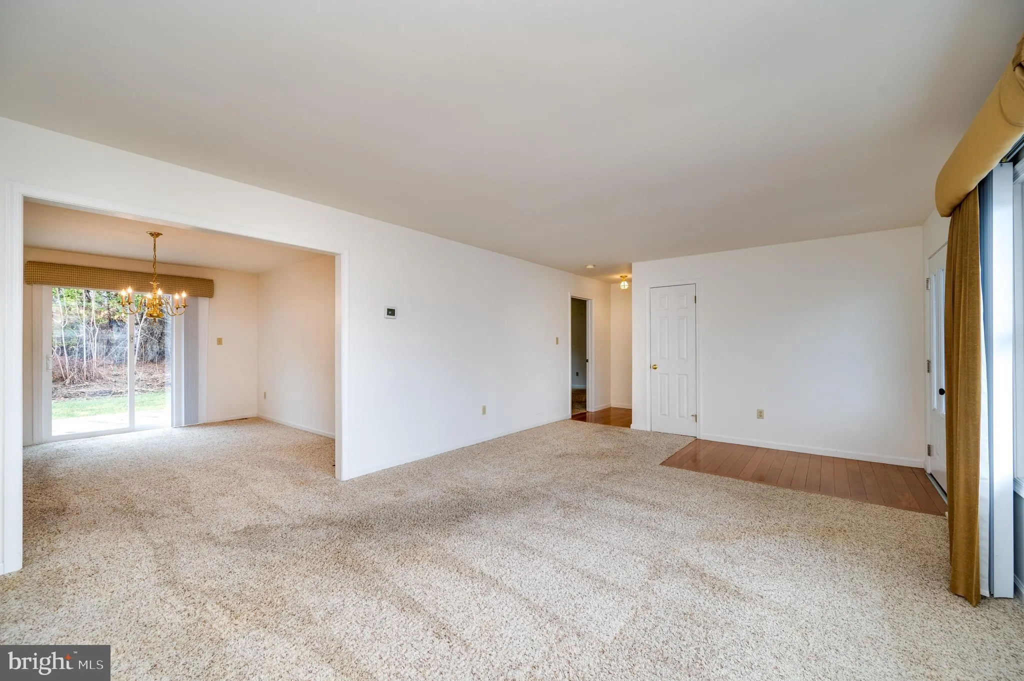 Blandon, Pennsylvania 19510, United States, 2 Bedrooms Bedrooms, ,2 BathroomsBathrooms,Residential,Pending,91538