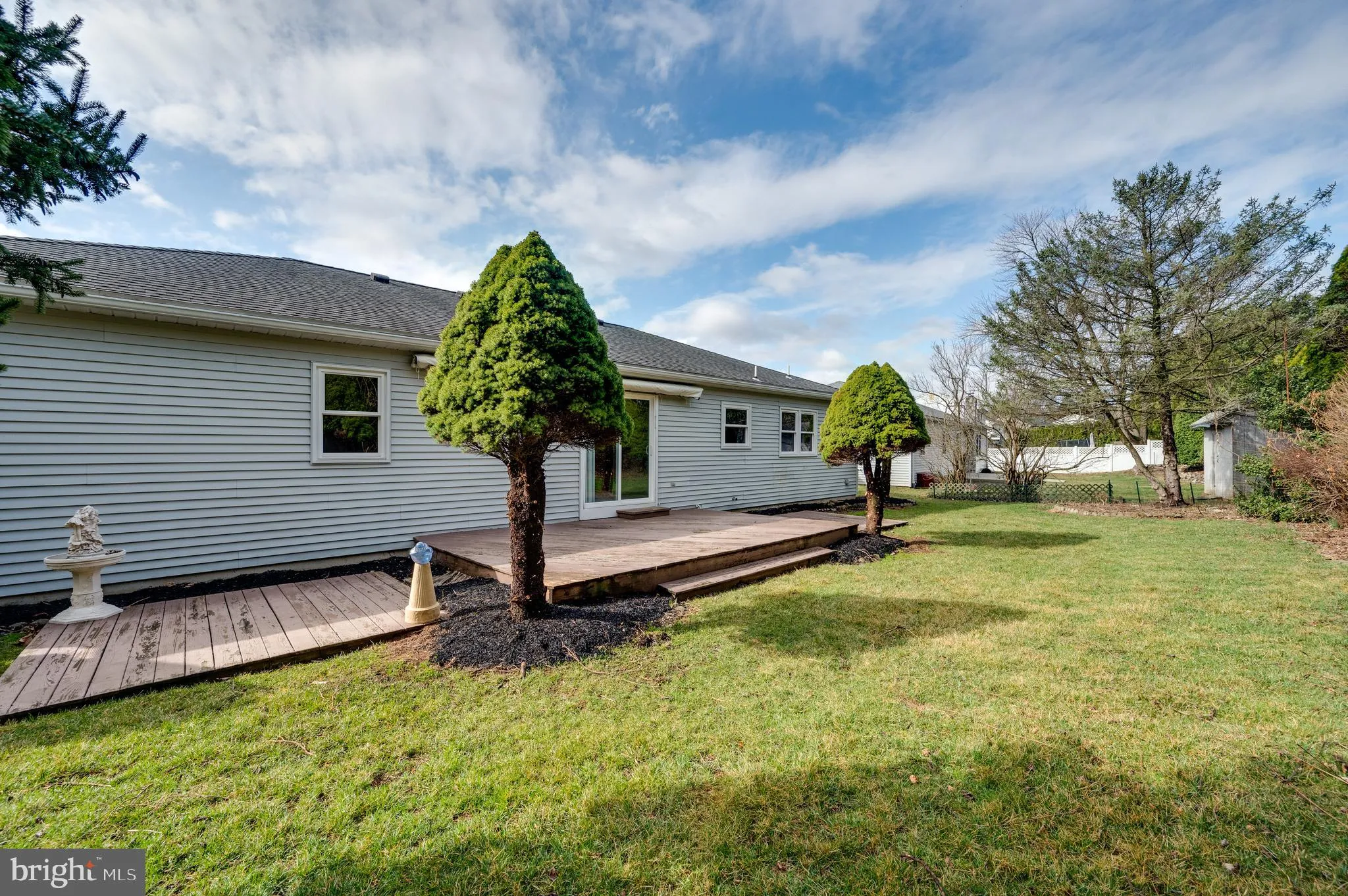 Blandon, Pennsylvania 19510, United States, 2 Bedrooms Bedrooms, ,2 BathroomsBathrooms,Residential,Pending,91538