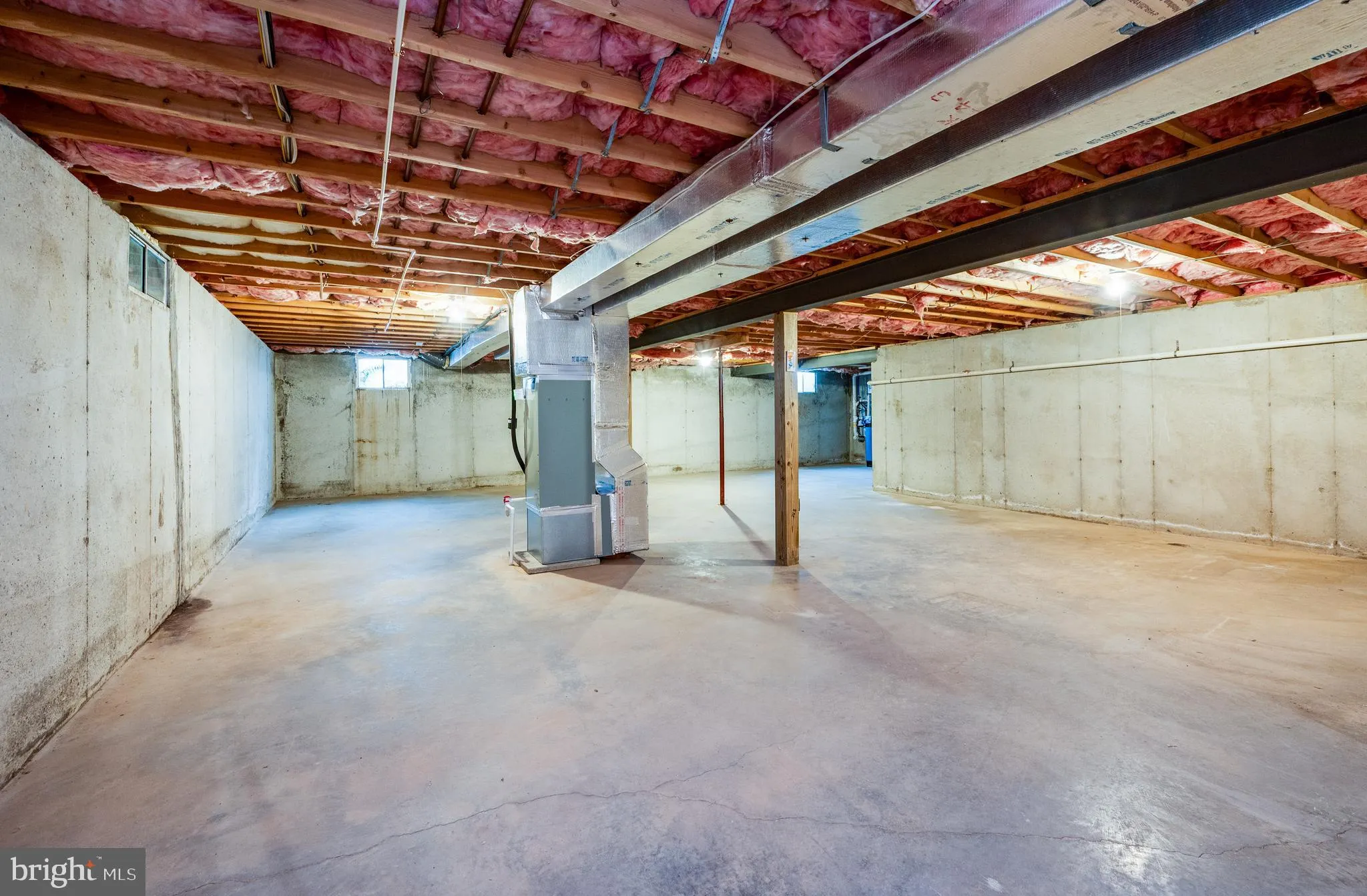 Blandon, Pennsylvania 19510, United States, 2 Bedrooms Bedrooms, ,2 BathroomsBathrooms,Residential,Pending,91538