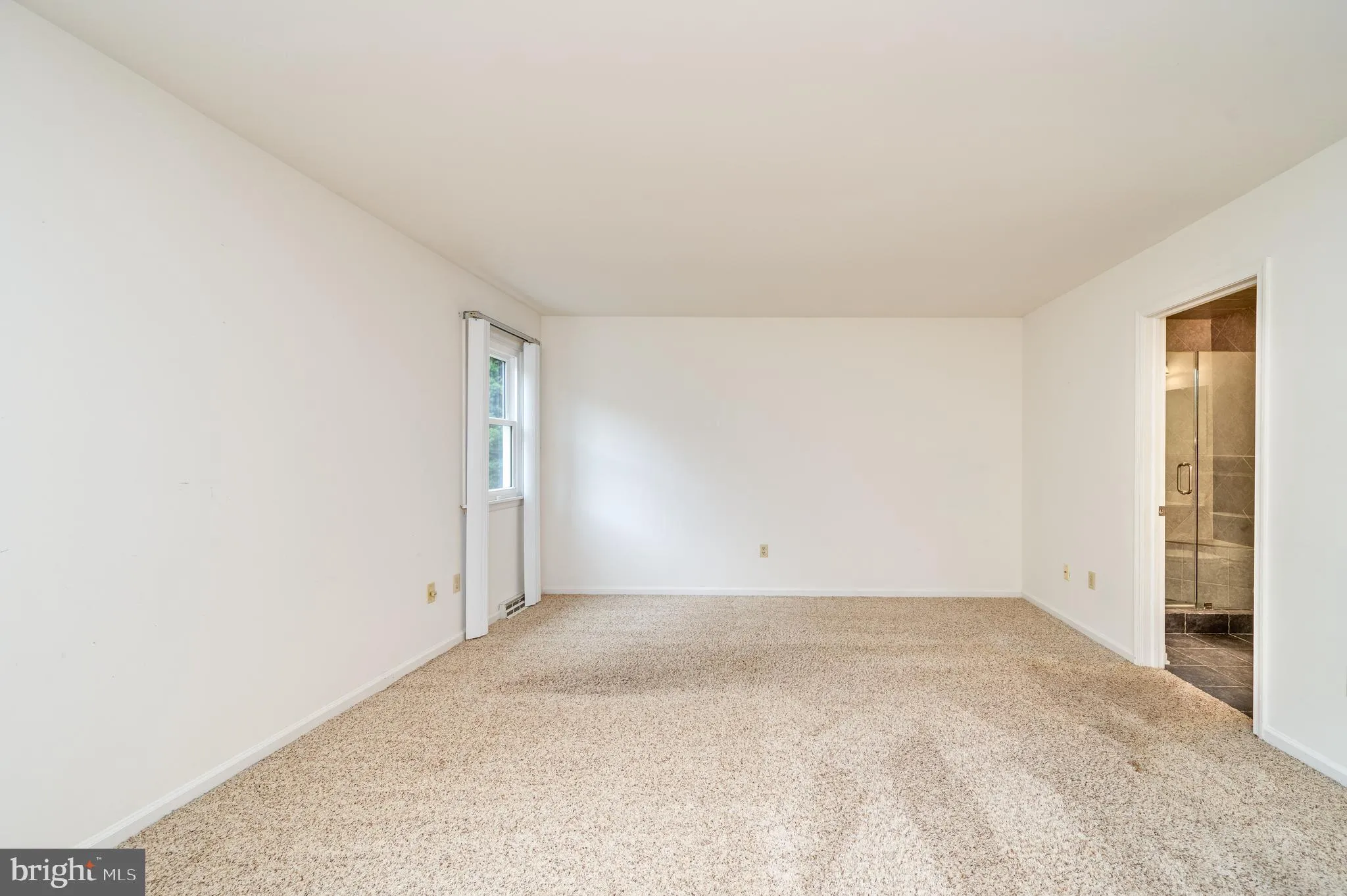 Blandon, Pennsylvania 19510, United States, 2 Bedrooms Bedrooms, ,2 BathroomsBathrooms,Residential,Pending,91538