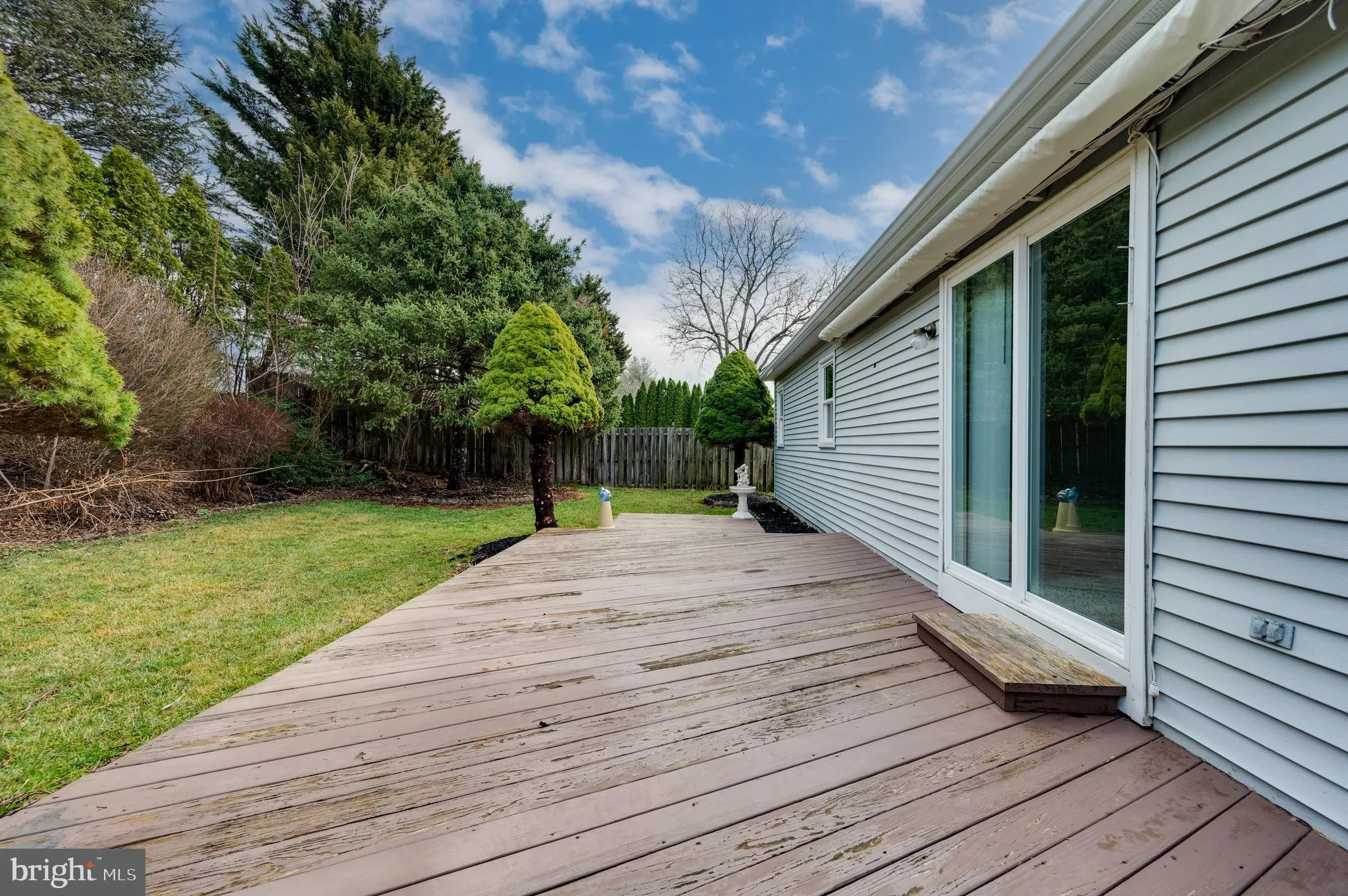 Blandon, Pennsylvania 19510, United States, 2 Bedrooms Bedrooms, ,2 BathroomsBathrooms,Residential,Pending,91538