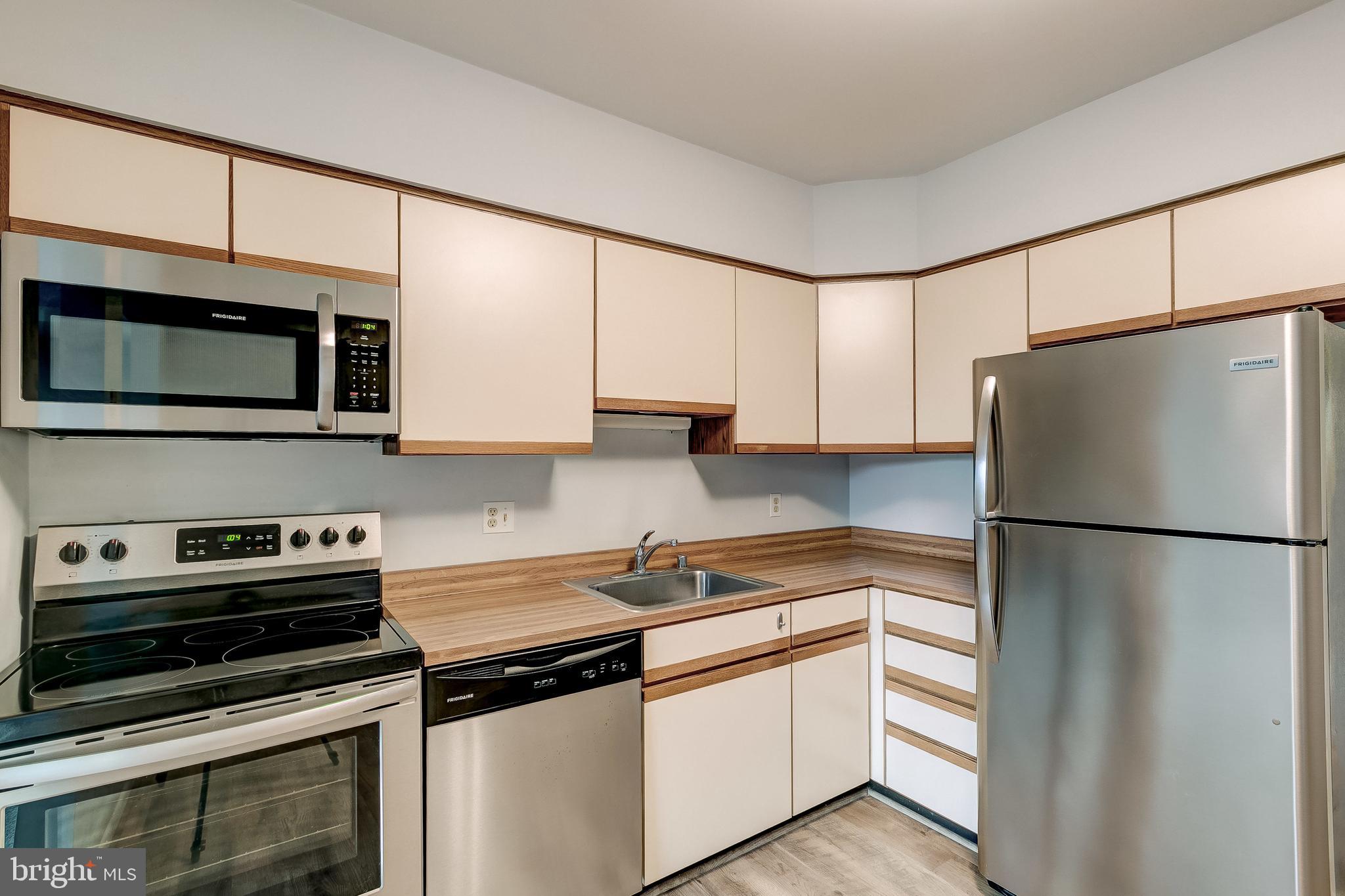 BROOKING COURT GARDEN - Residential