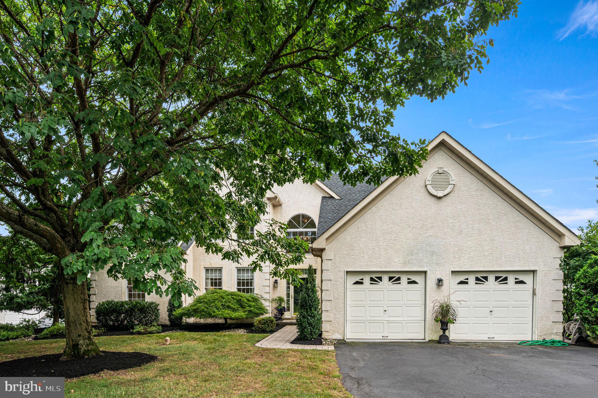 1104 ASHRIDGE COURT