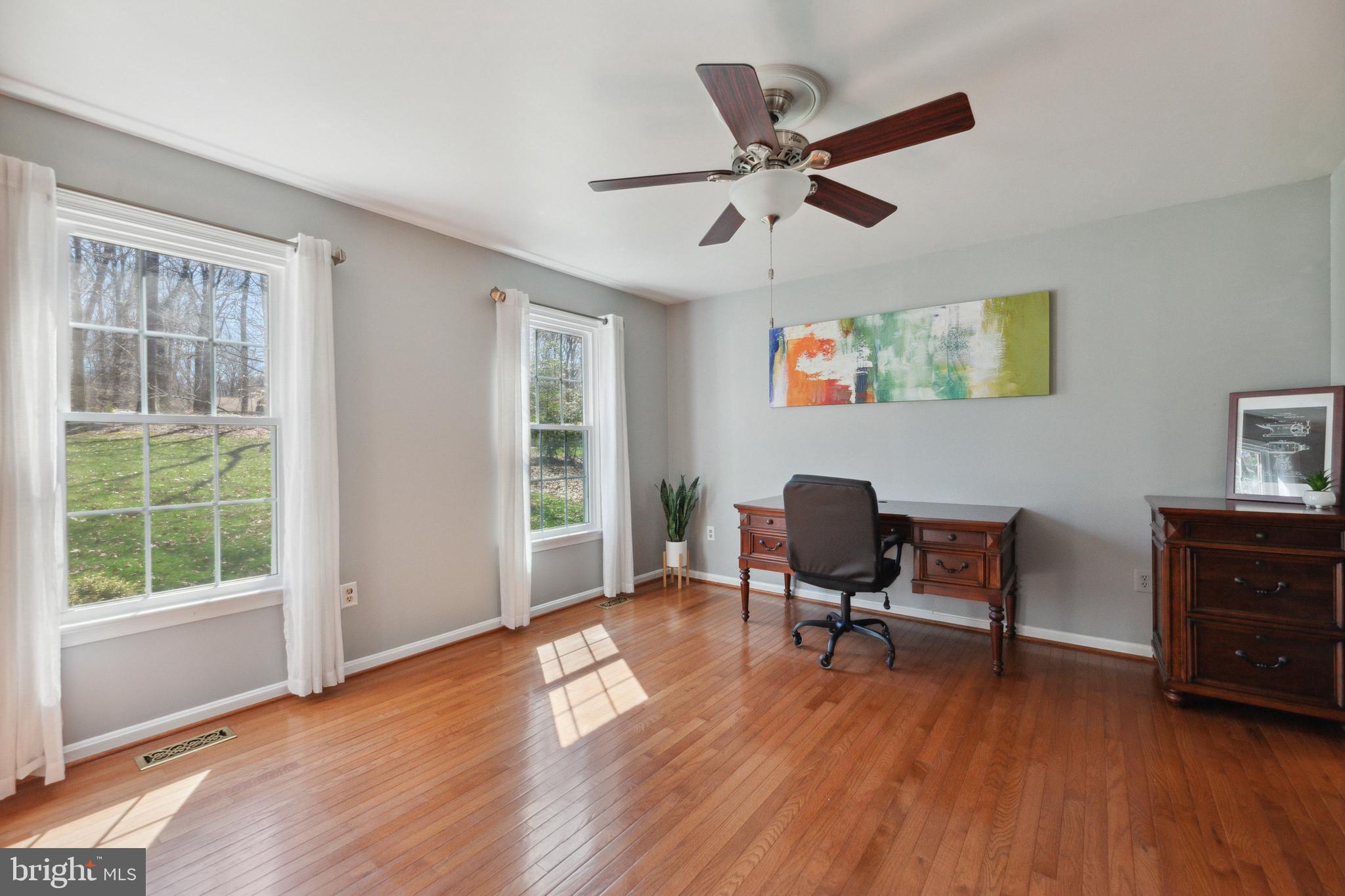 HAMPTONS GROVE - Residential