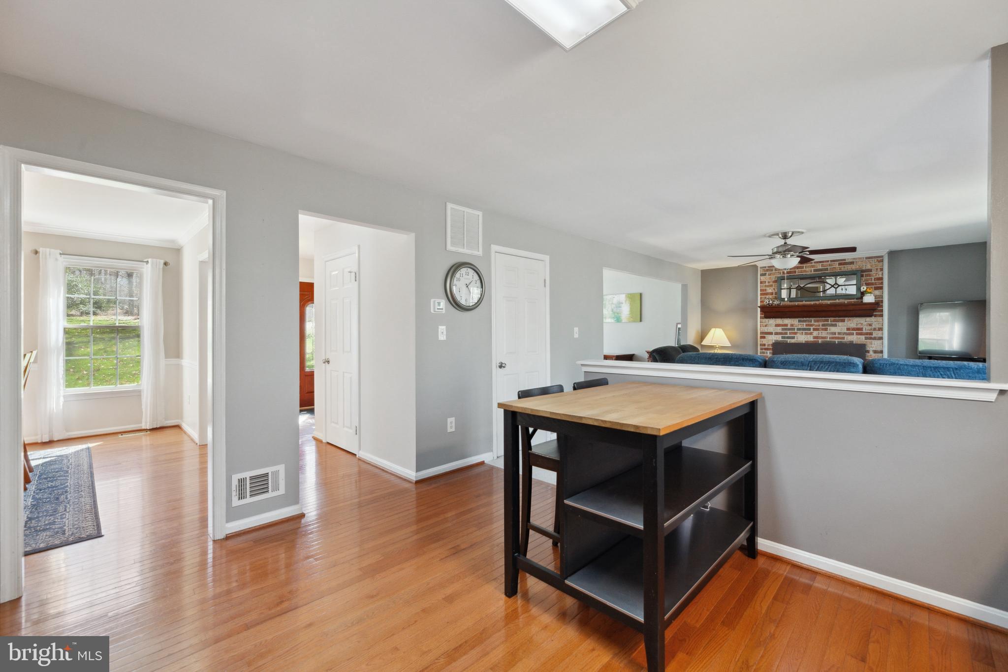 HAMPTONS GROVE - Residential