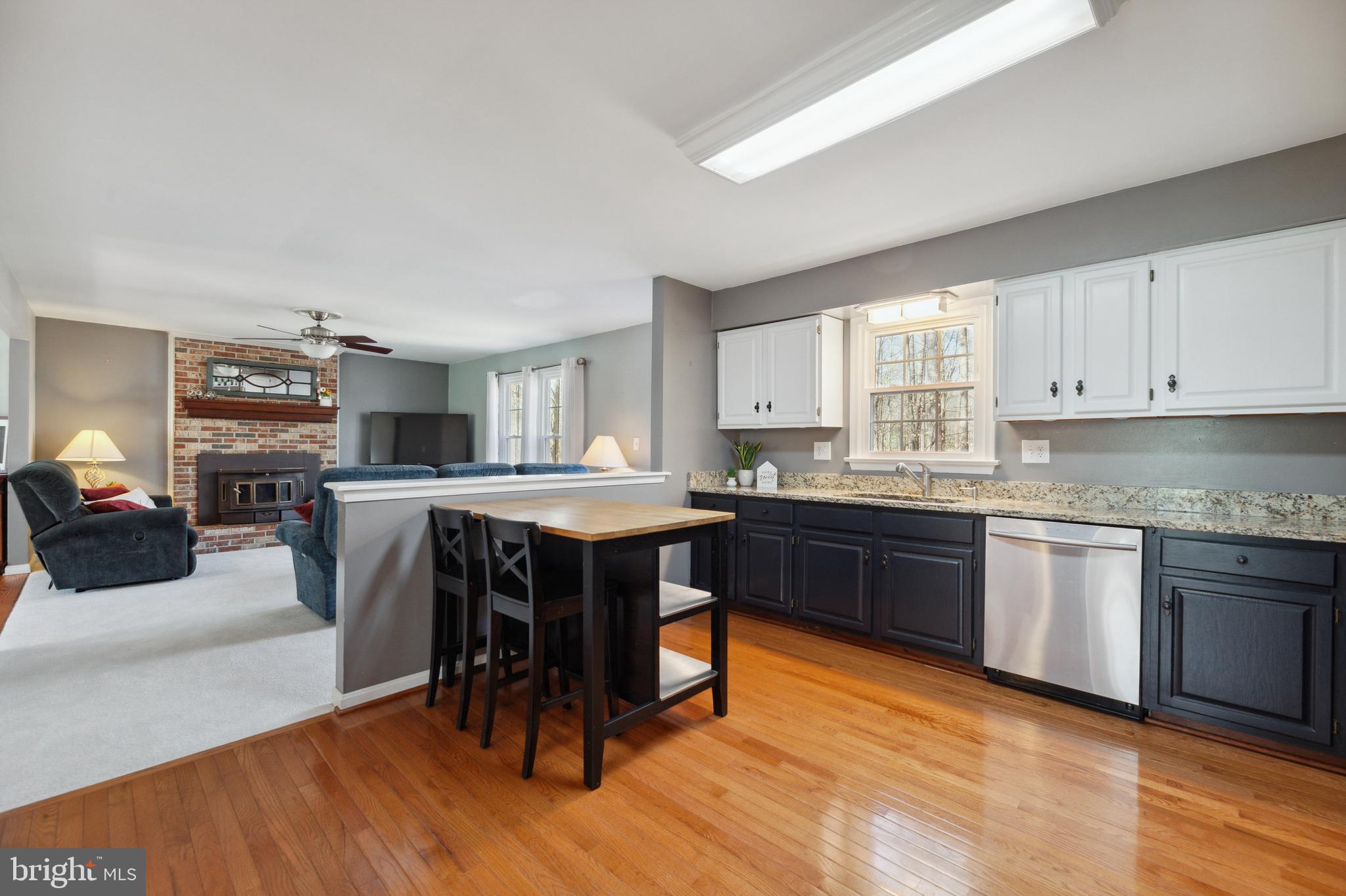 HAMPTONS GROVE - Residential