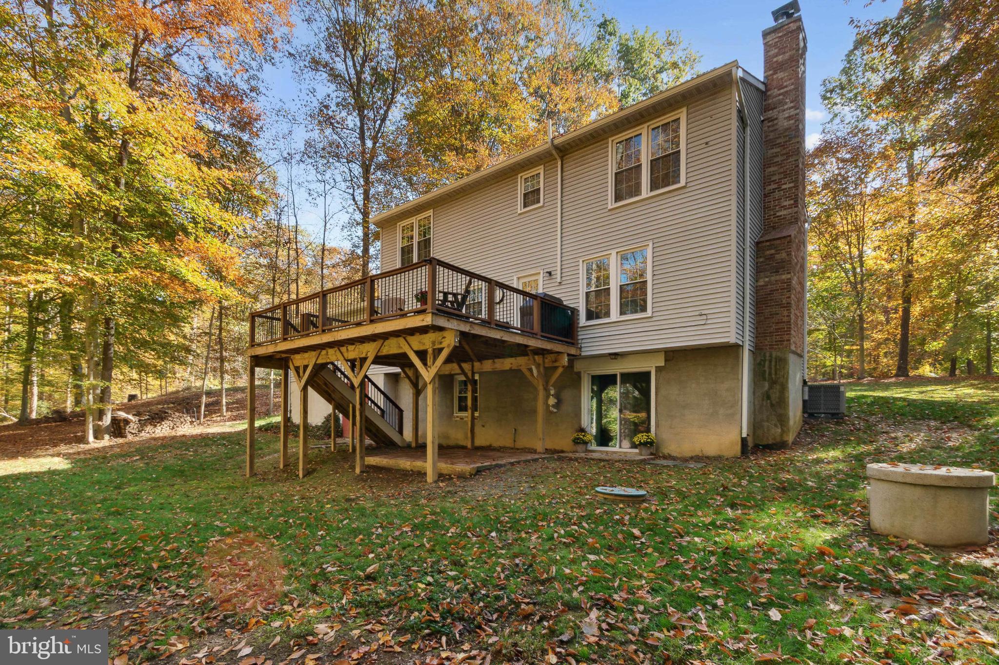 HAMPTONS GROVE - Residential