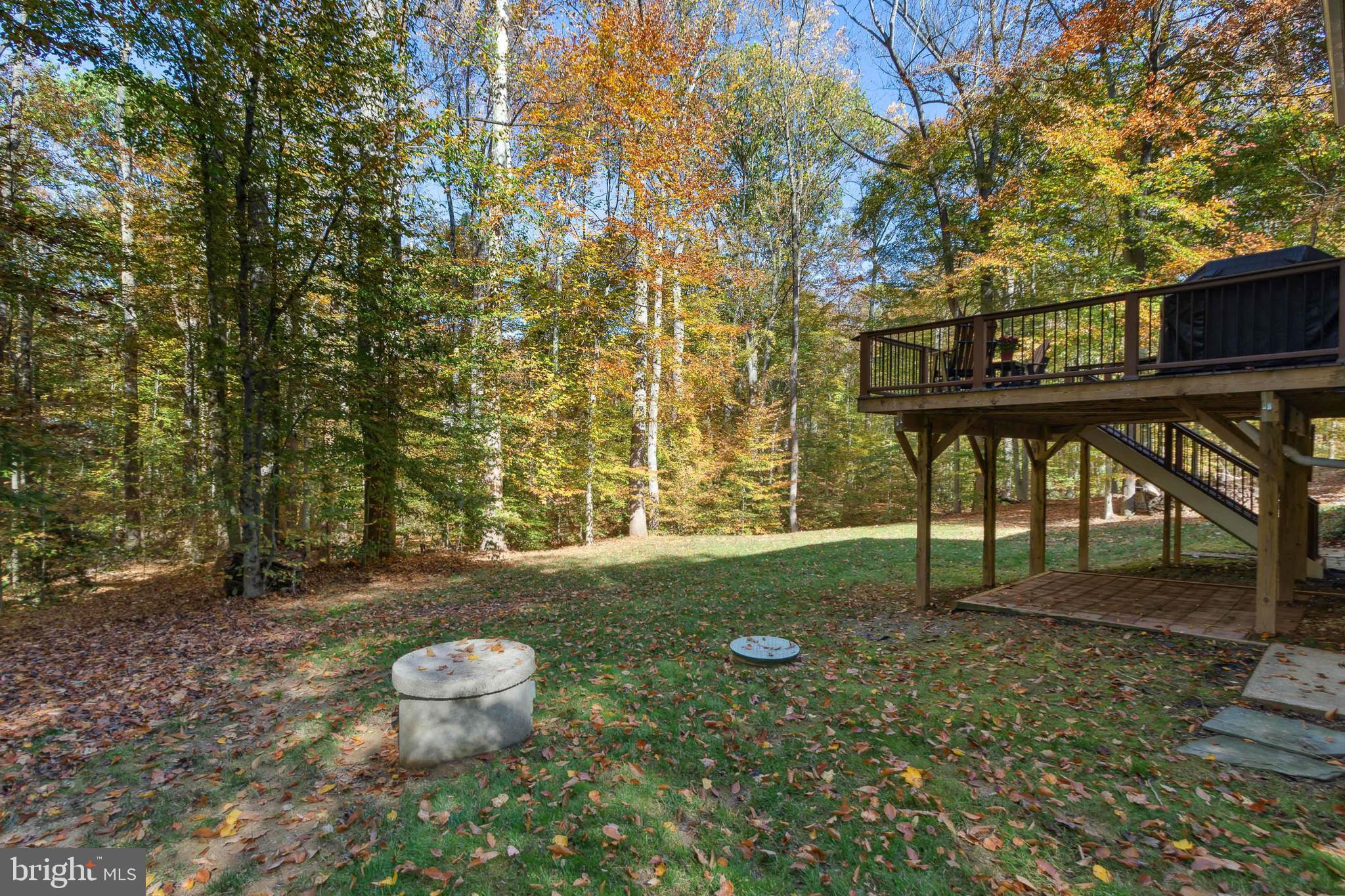 HAMPTONS GROVE - Residential