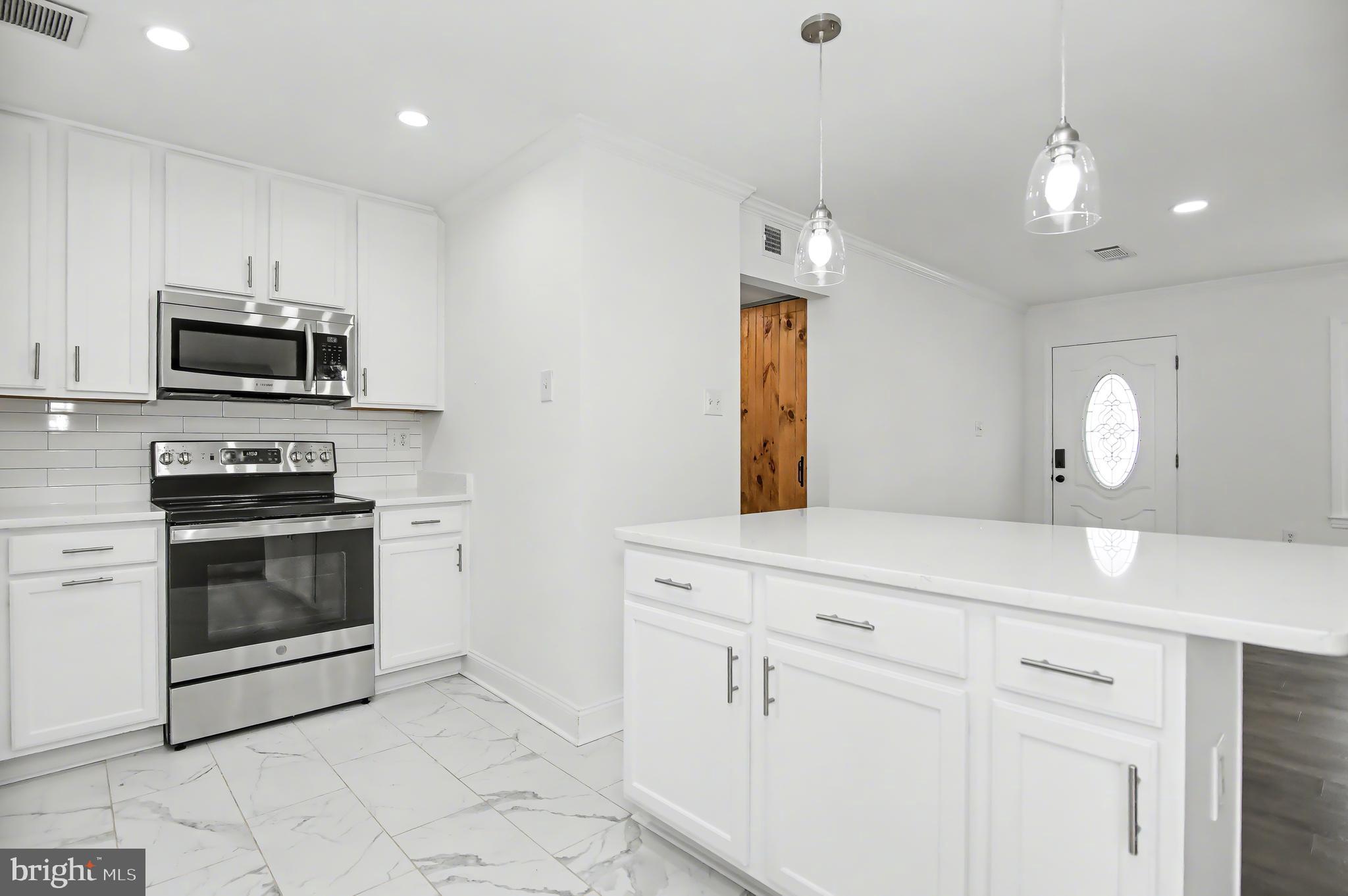 STERLING  PARK - Residential Lease