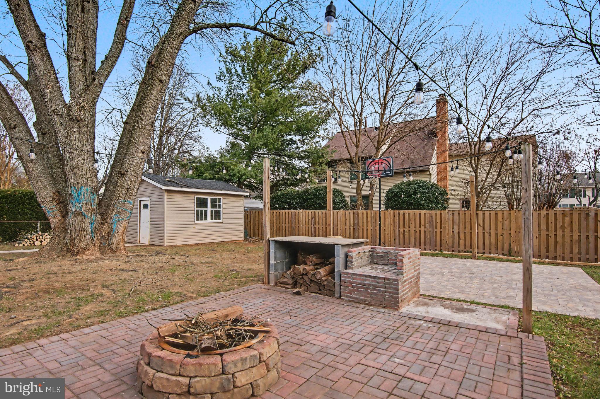 STERLING  PARK - Residential Lease