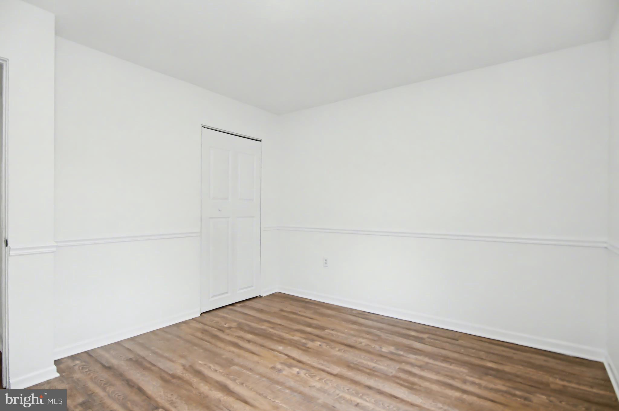 STERLING  PARK - Residential Lease