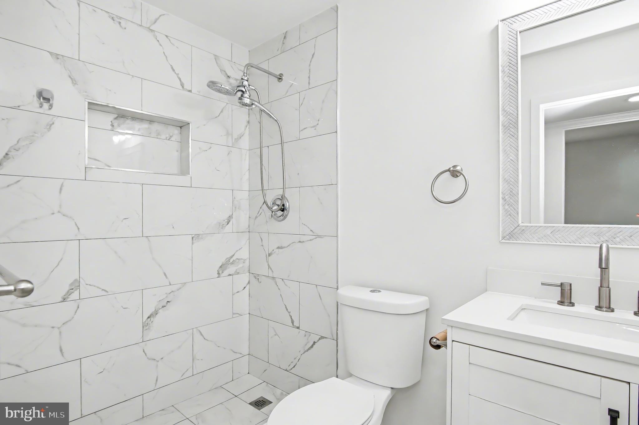 STERLING  PARK - Residential Lease