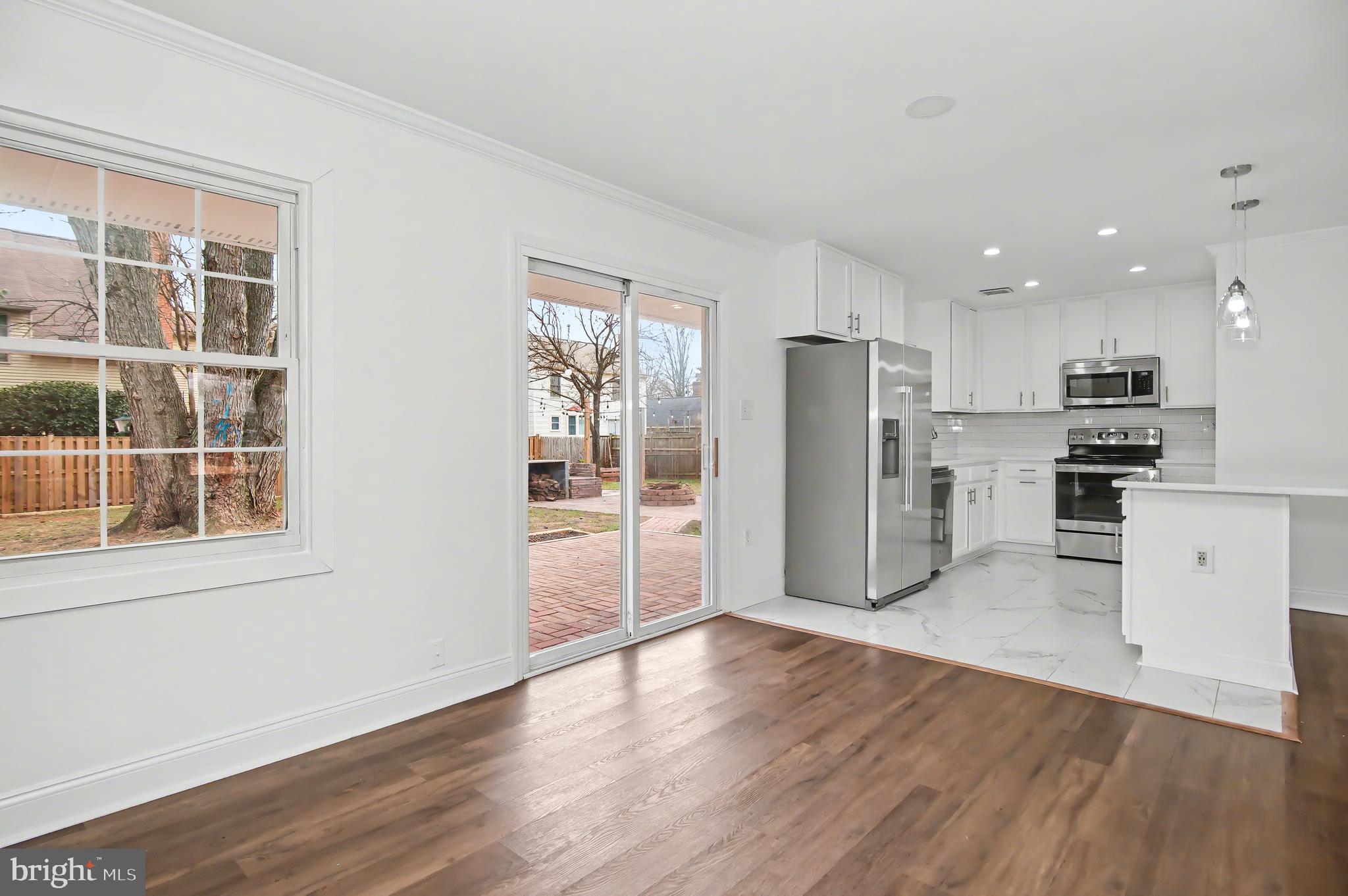 STERLING  PARK - Residential Lease