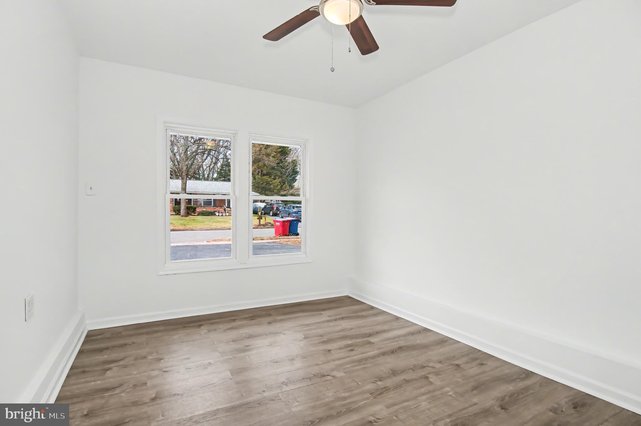 STERLING  PARK - Residential Lease