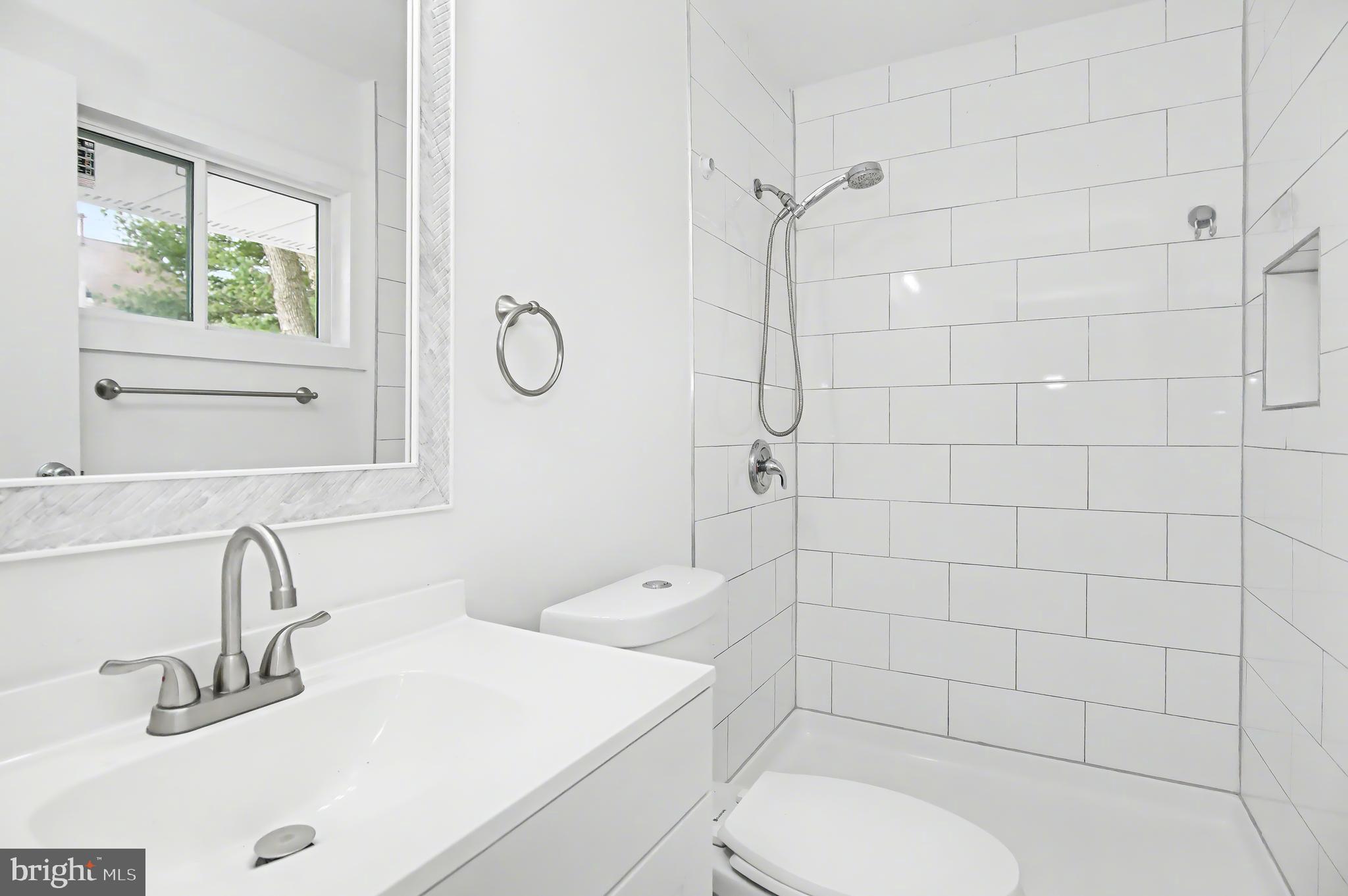 STERLING  PARK - Residential Lease