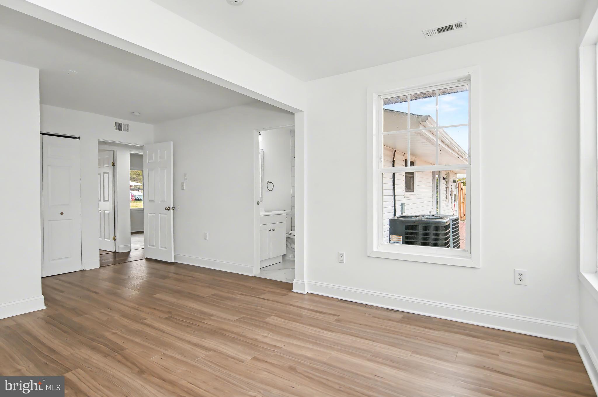 STERLING  PARK - Residential Lease