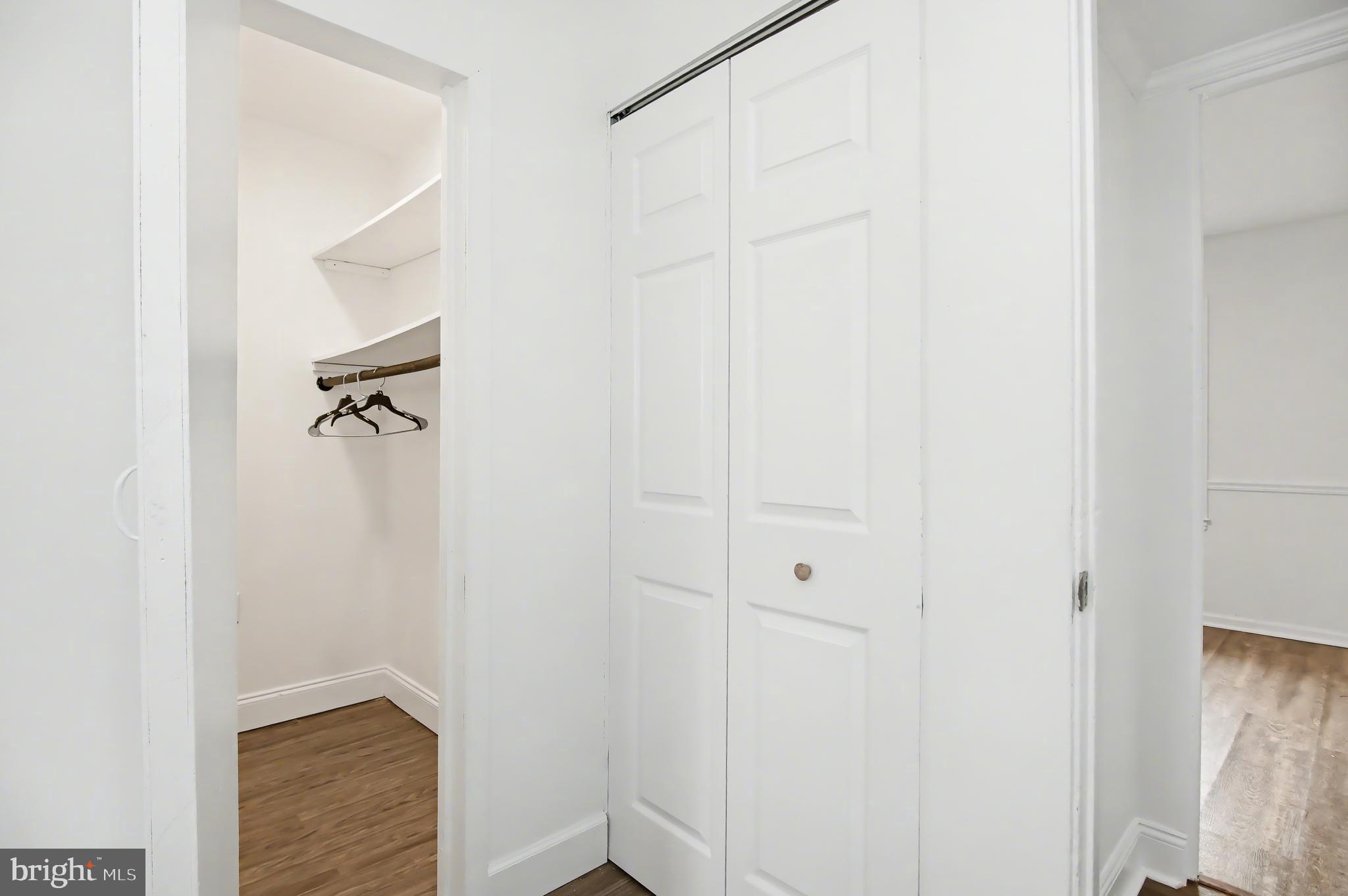 STERLING  PARK - Residential Lease