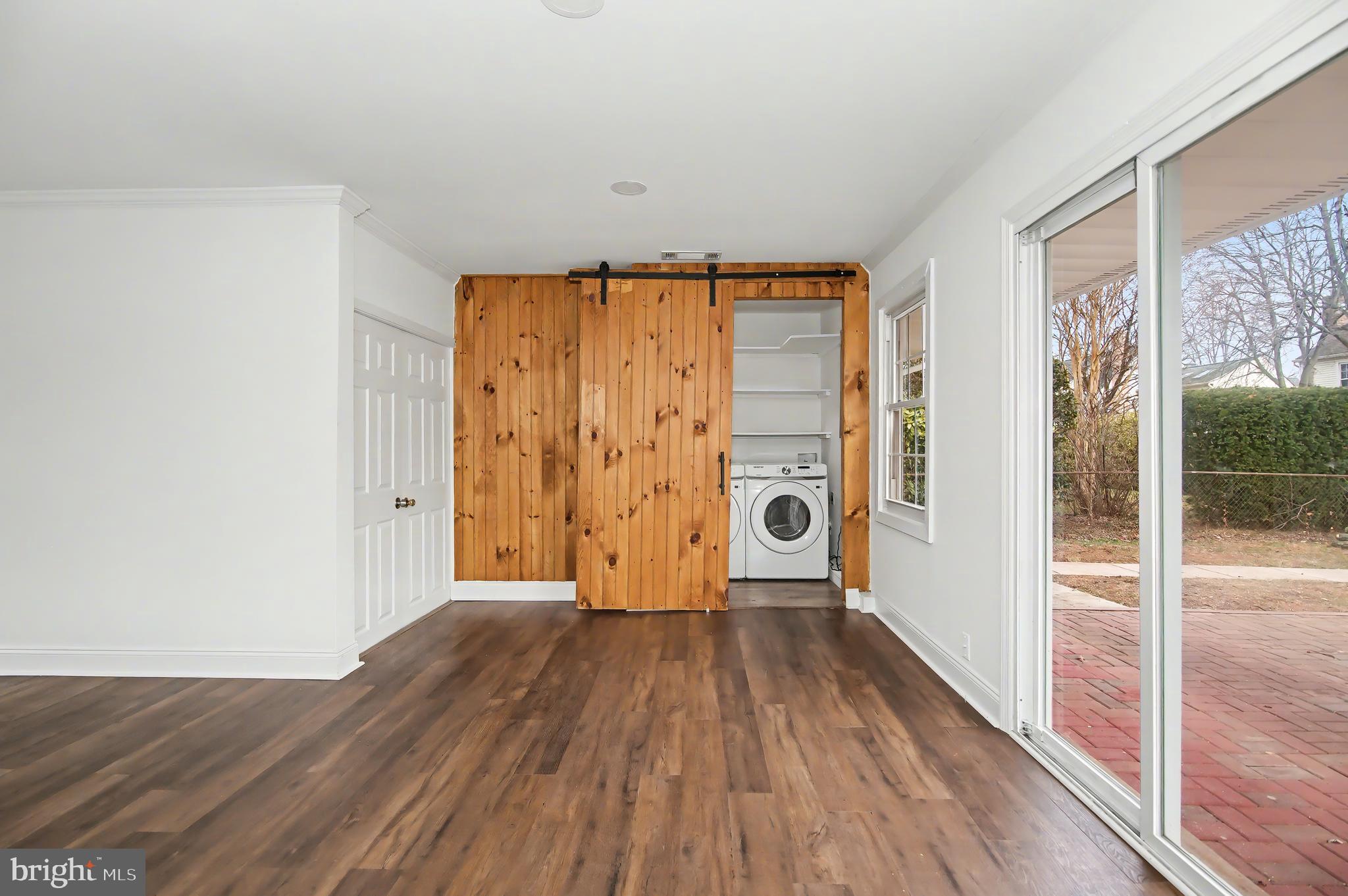 STERLING  PARK - Residential Lease