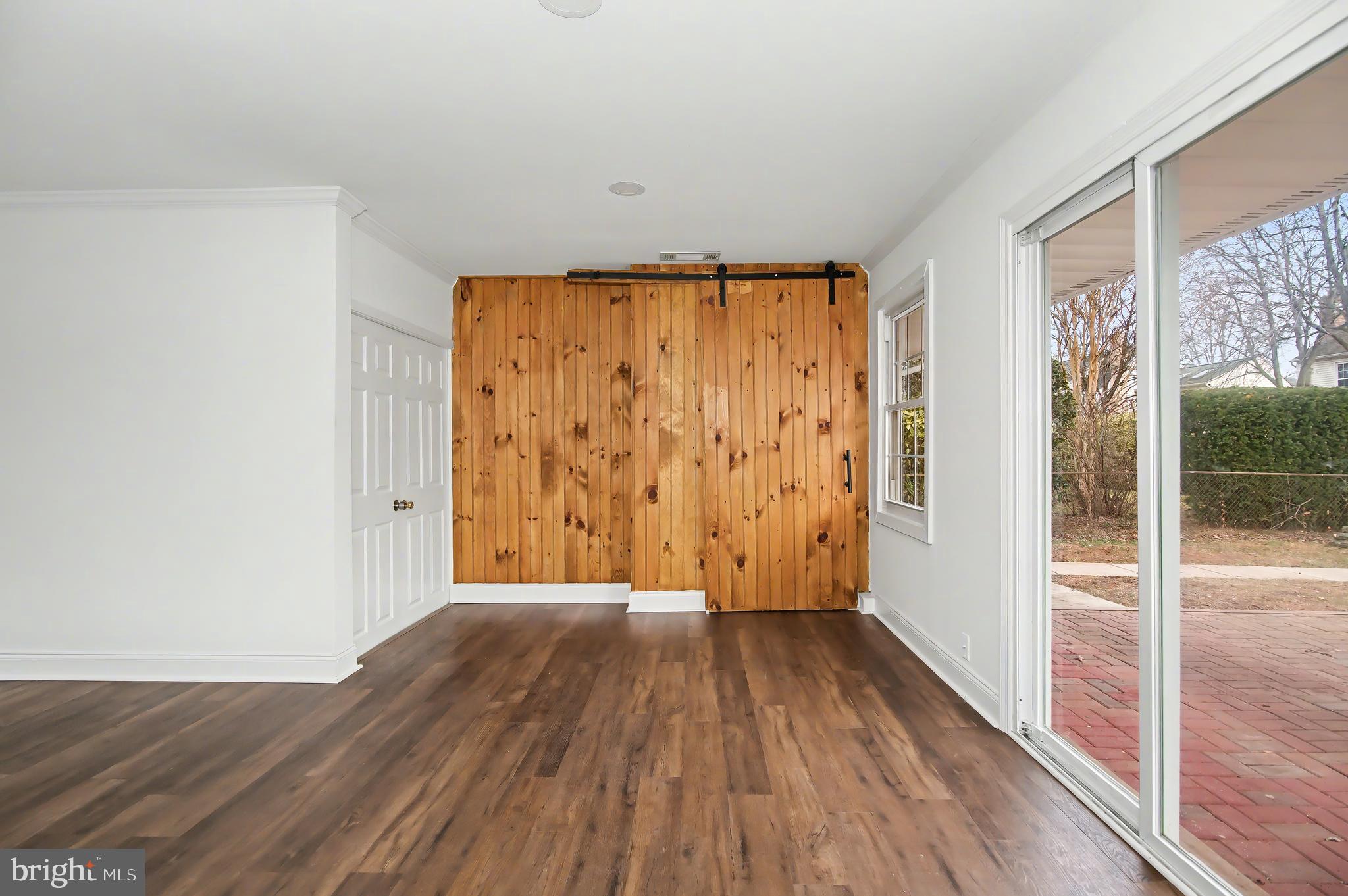 STERLING  PARK - Residential Lease