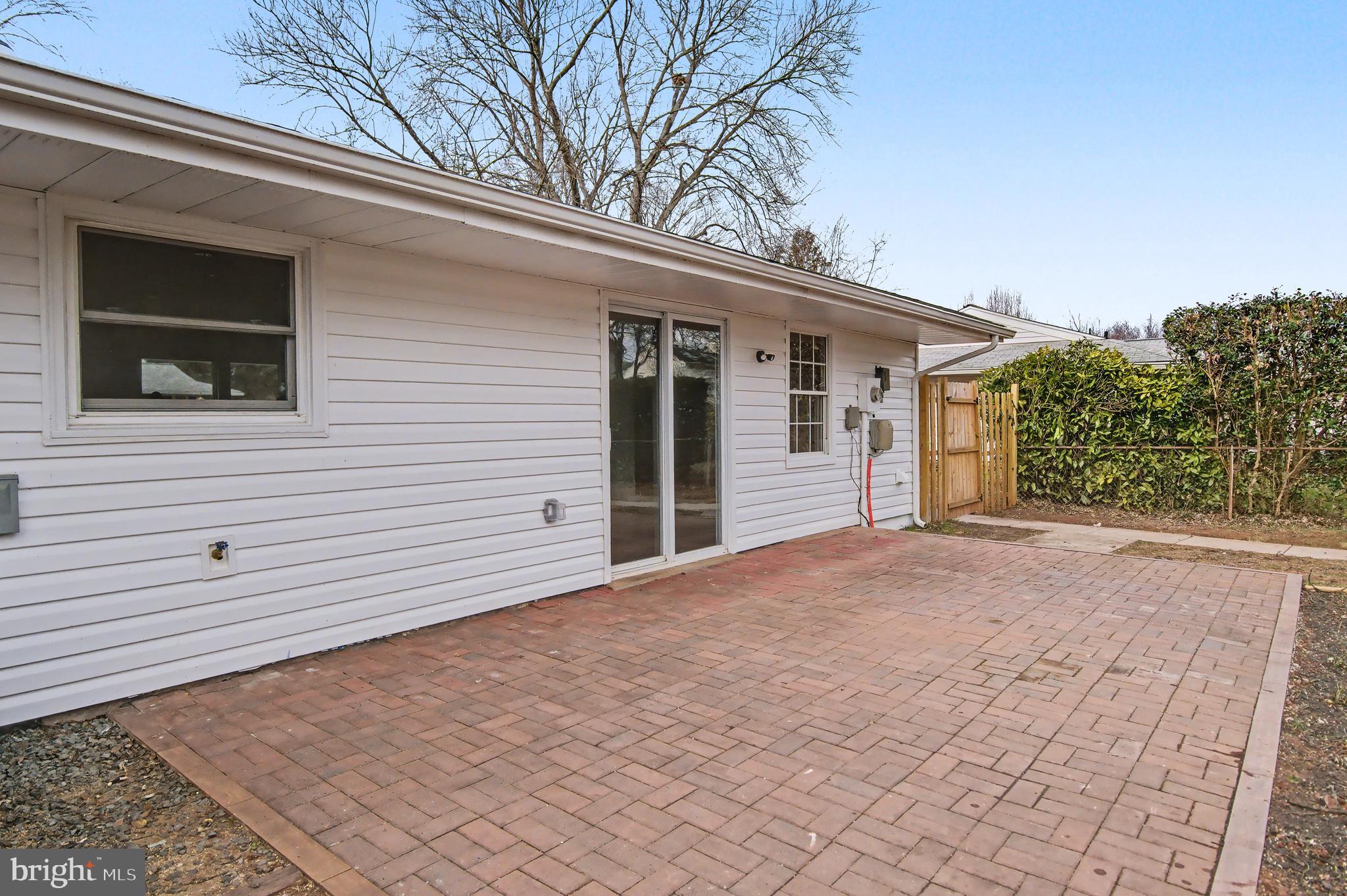 STERLING  PARK - Residential Lease