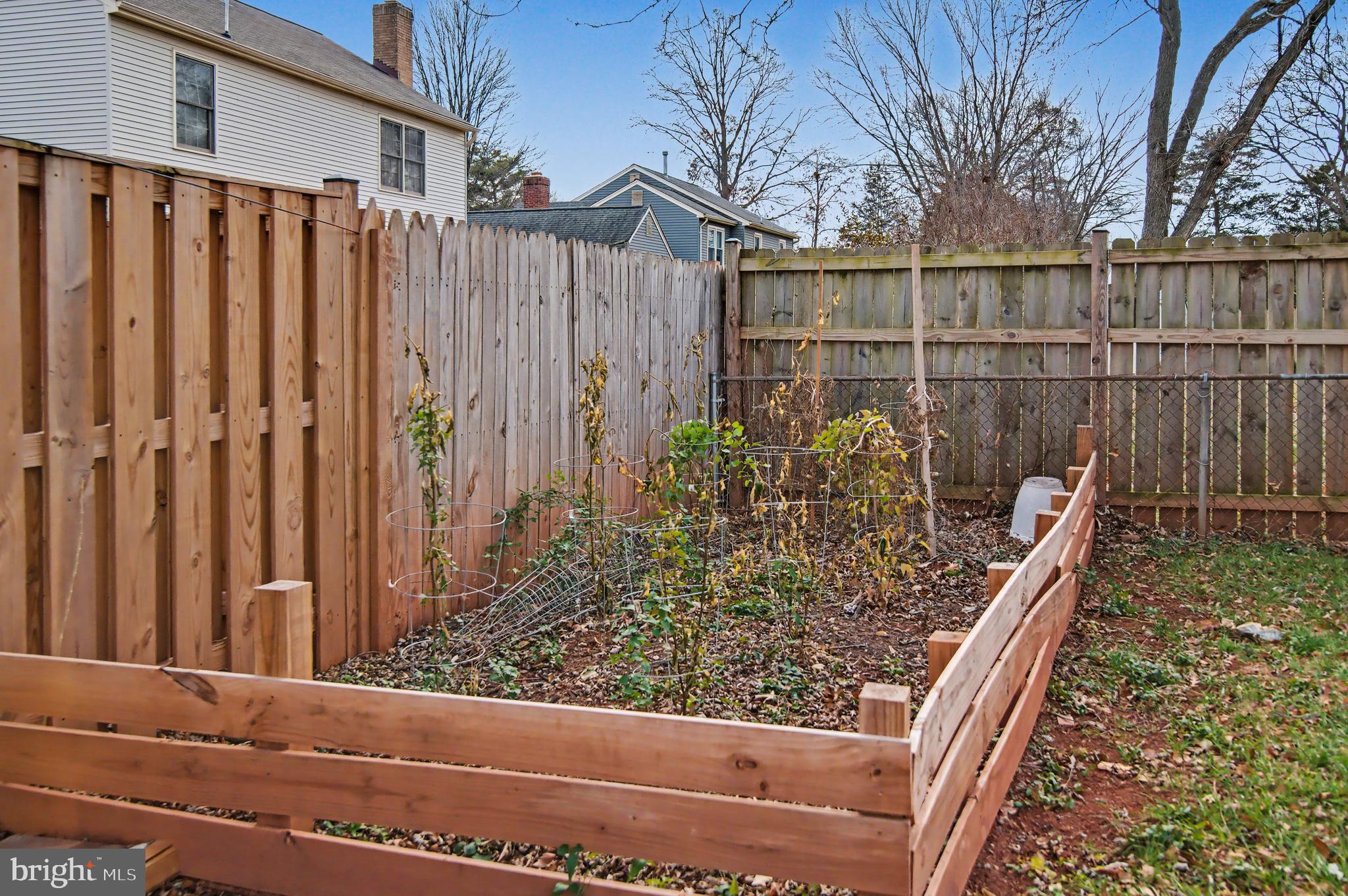 STERLING  PARK - Residential Lease