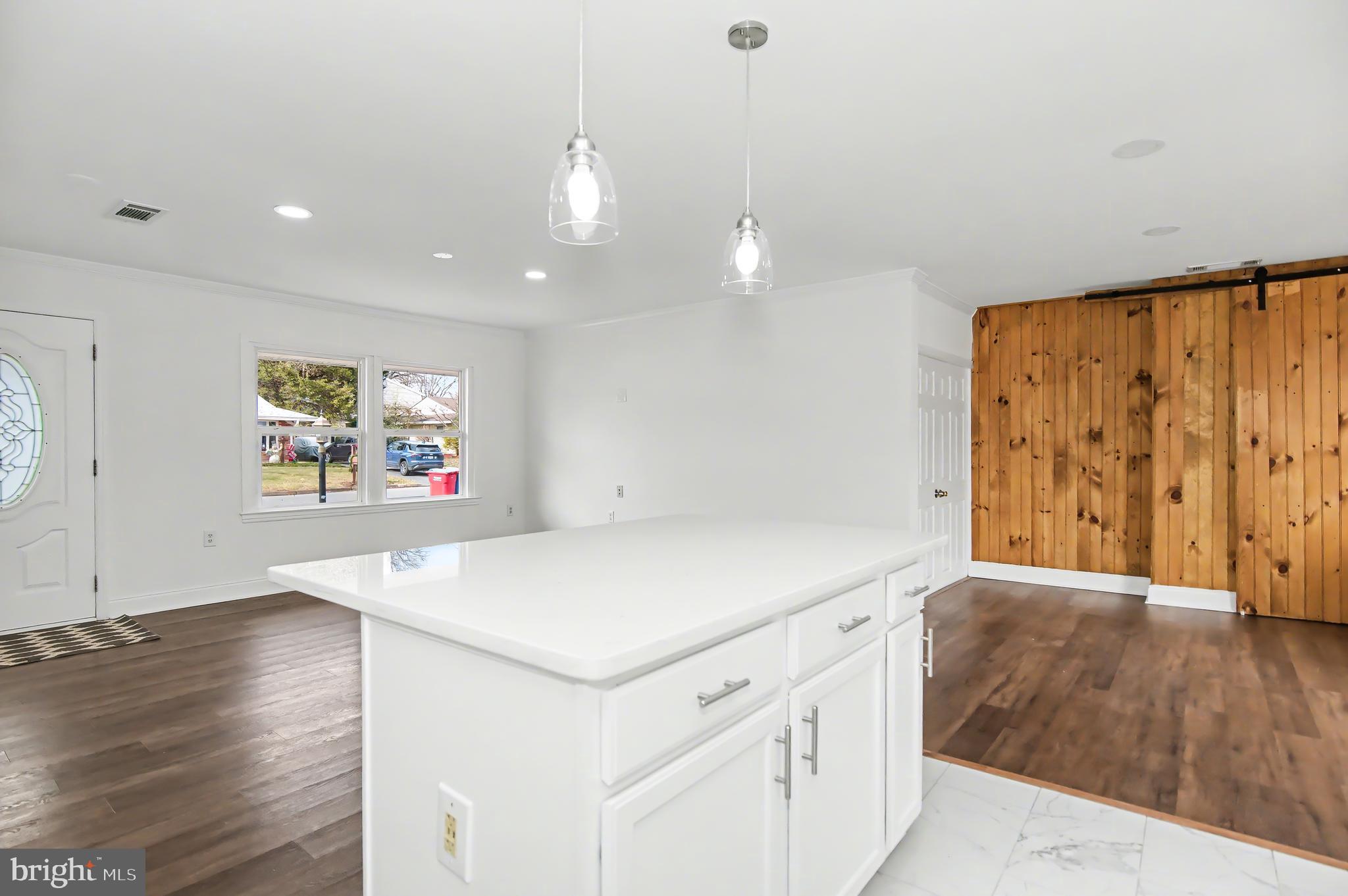 STERLING  PARK - Residential Lease