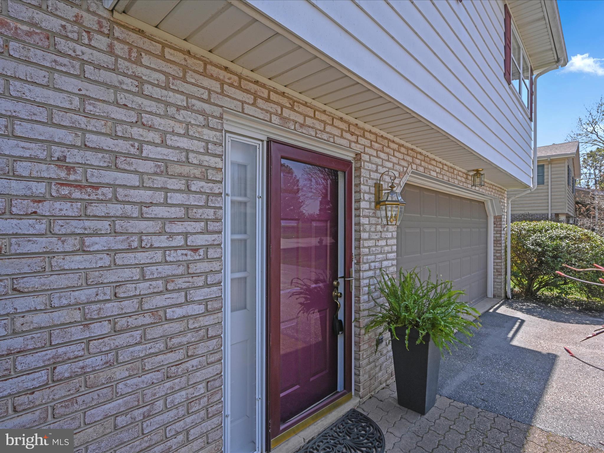 ARLINGTON PARK - Residential