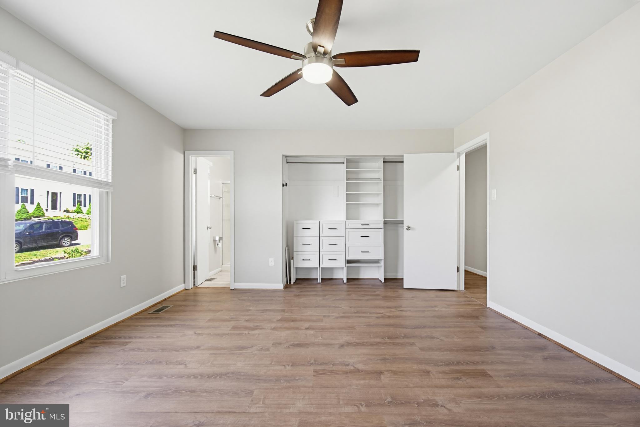 HUNT CLUB ESTATES - Residential
