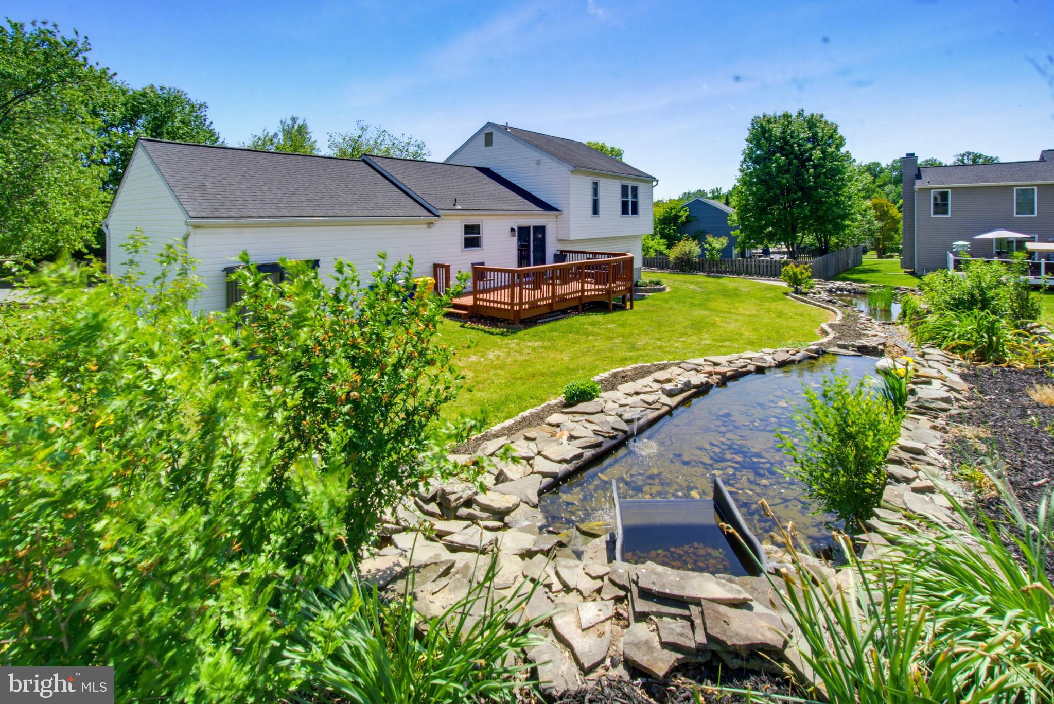 HUNT CLUB ESTATES - Residential