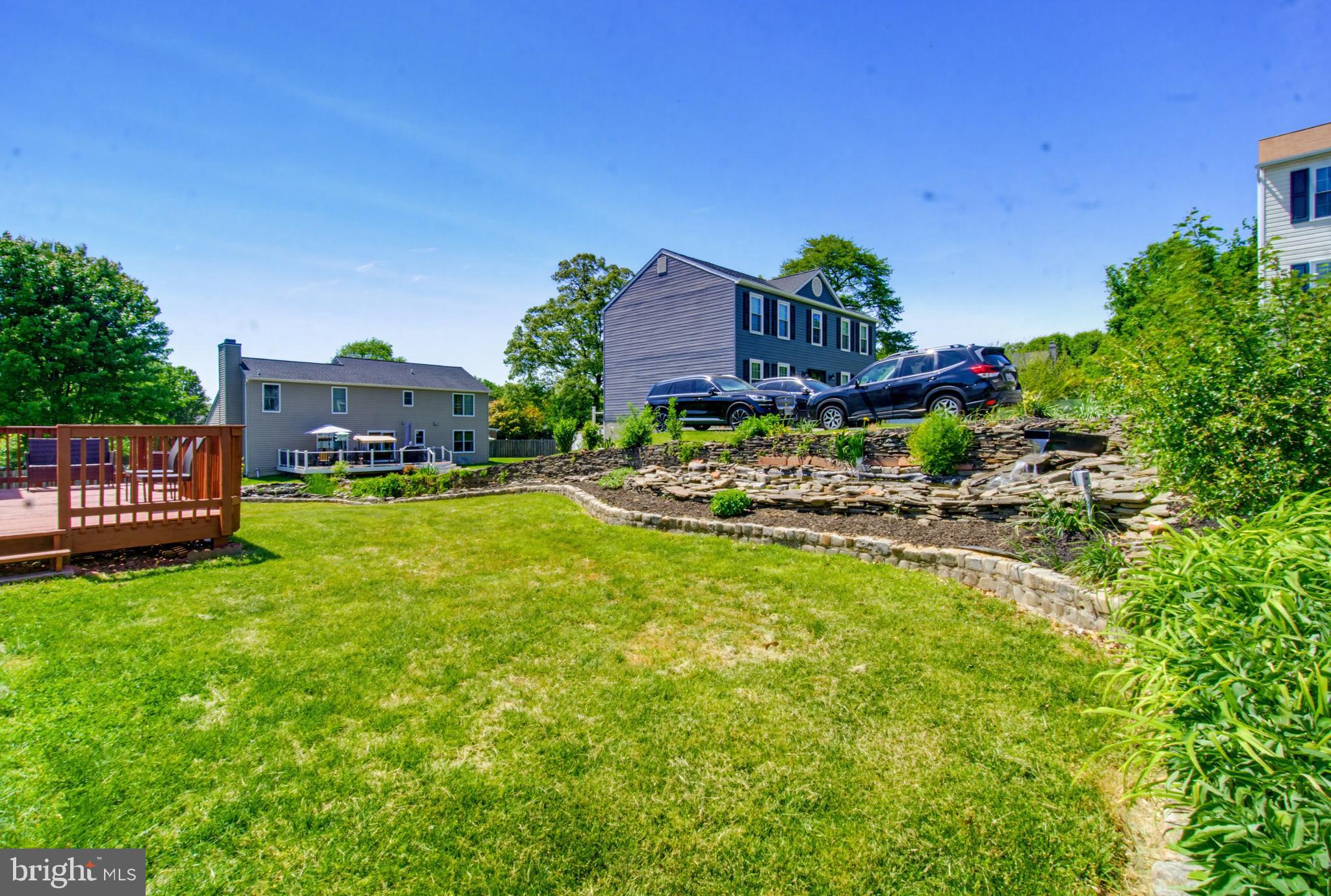 HUNT CLUB ESTATES - Residential