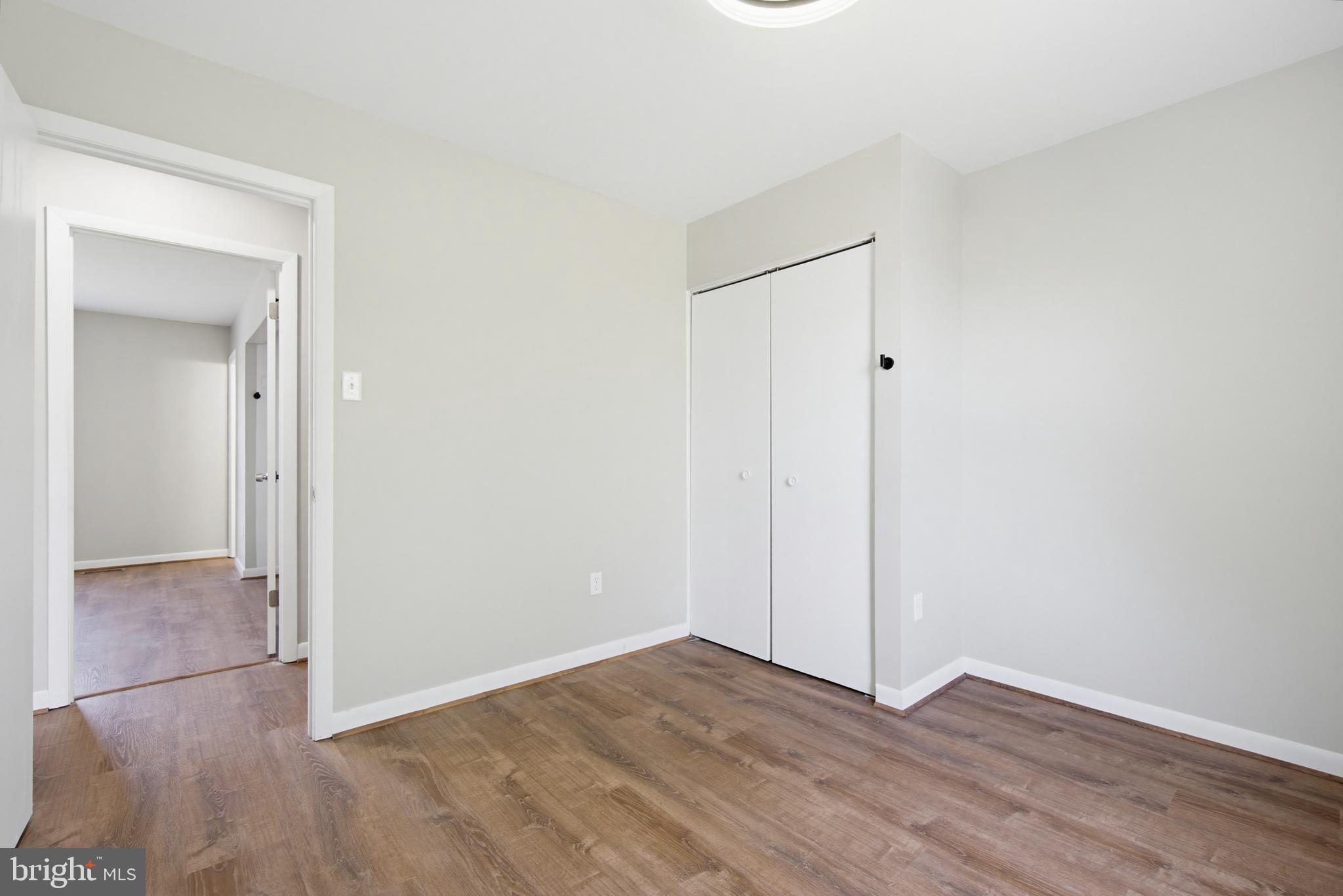 HUNT CLUB ESTATES - Residential