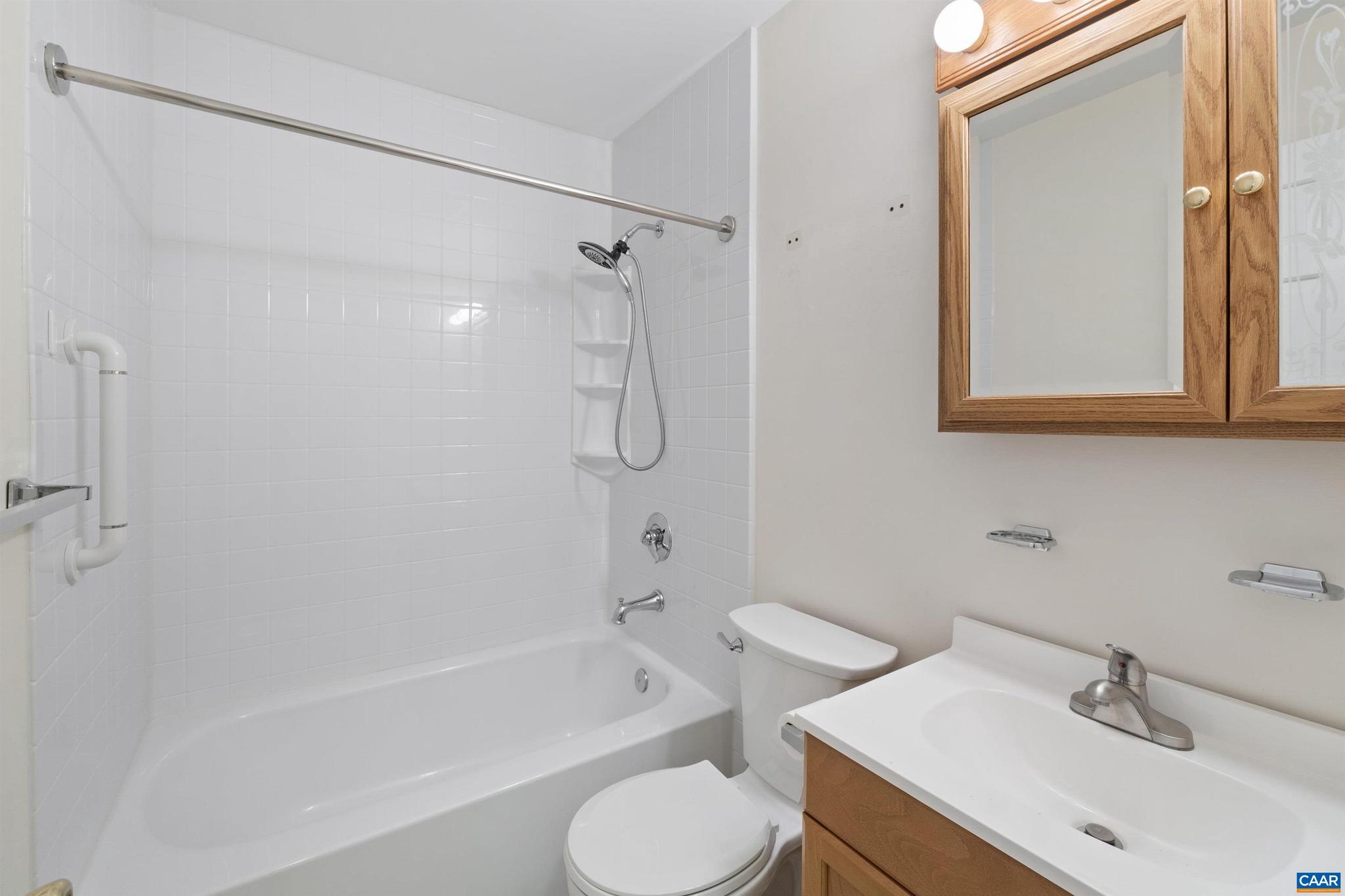 LOGAN VILLAGE - Residential