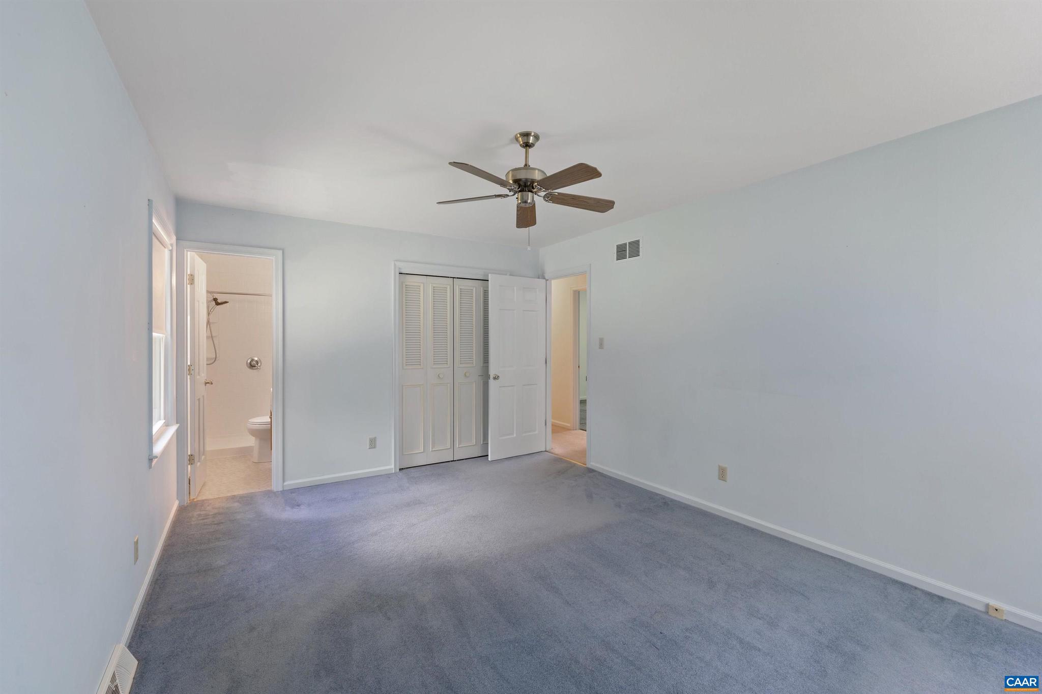 LOGAN VILLAGE - Residential