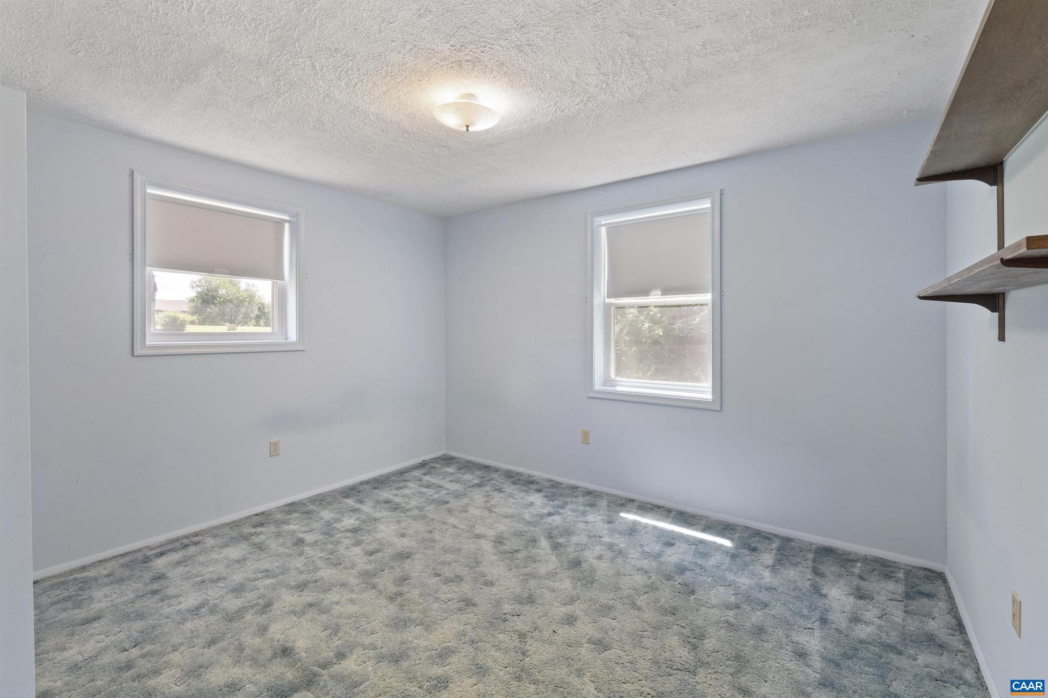 LOGAN VILLAGE - Residential