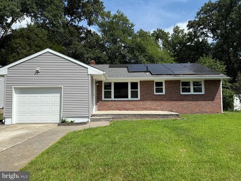 521 PASADENA DRIVE MAGNOLIA NJ 08049