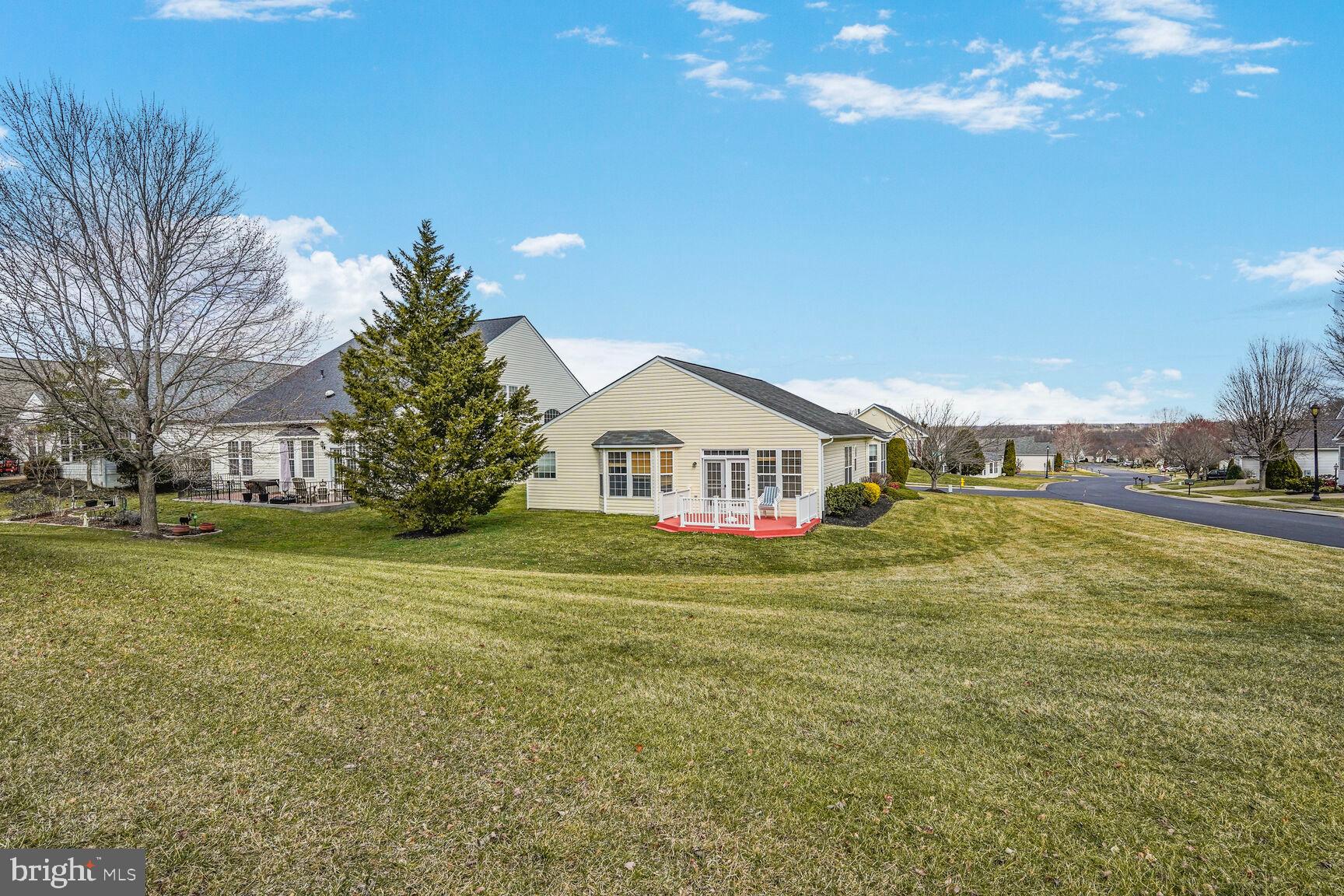 FOUR SEASONS IN HISTORIC VIRGINIA - Residential