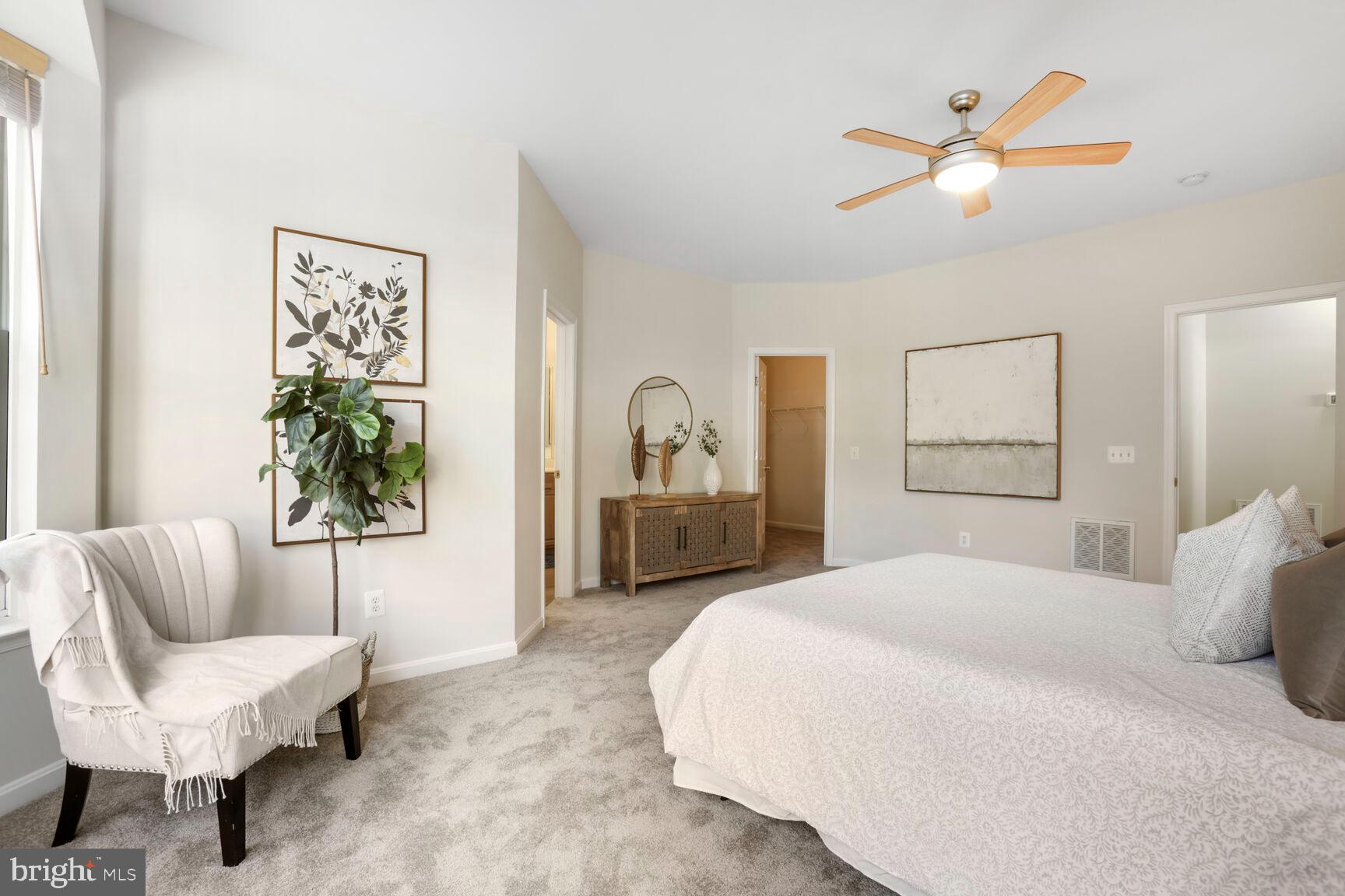 FOUR SEASONS IN HISTORIC VIRGINIA - Residential