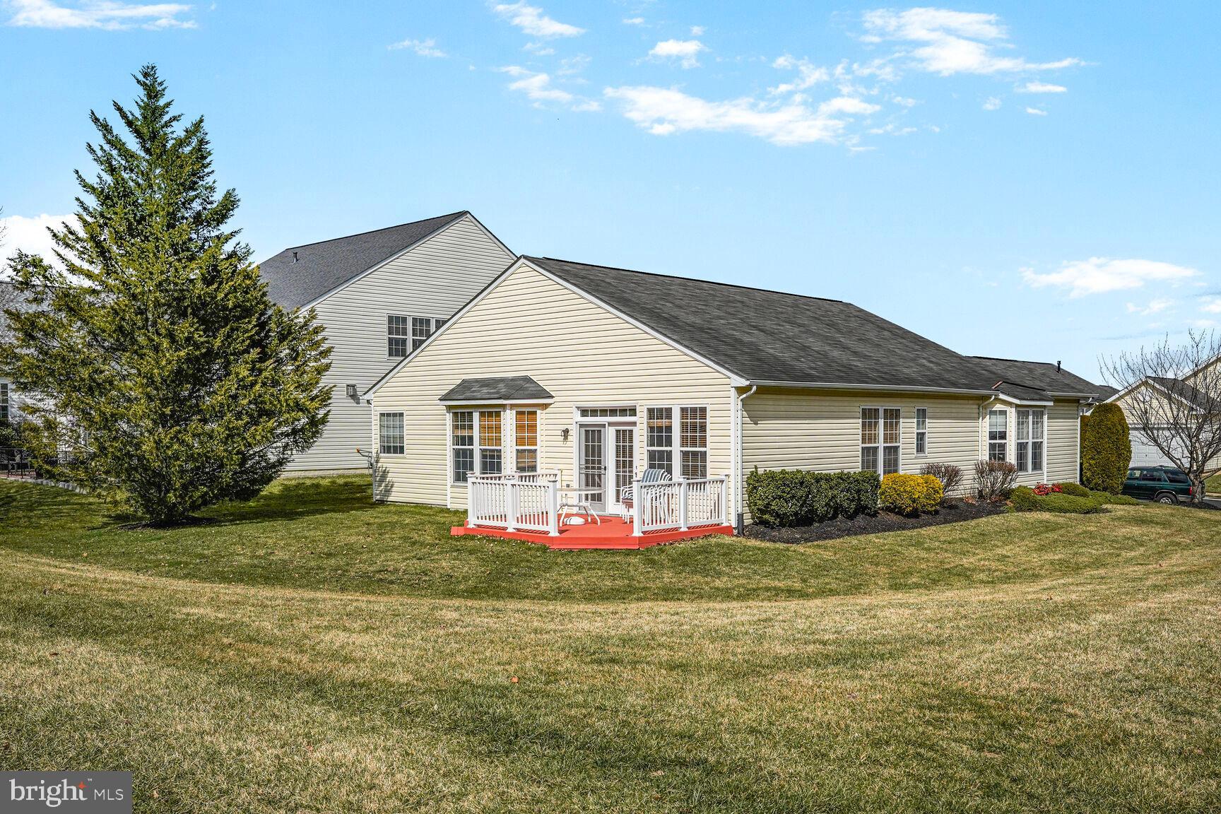 FOUR SEASONS IN HISTORIC VIRGINIA - Residential