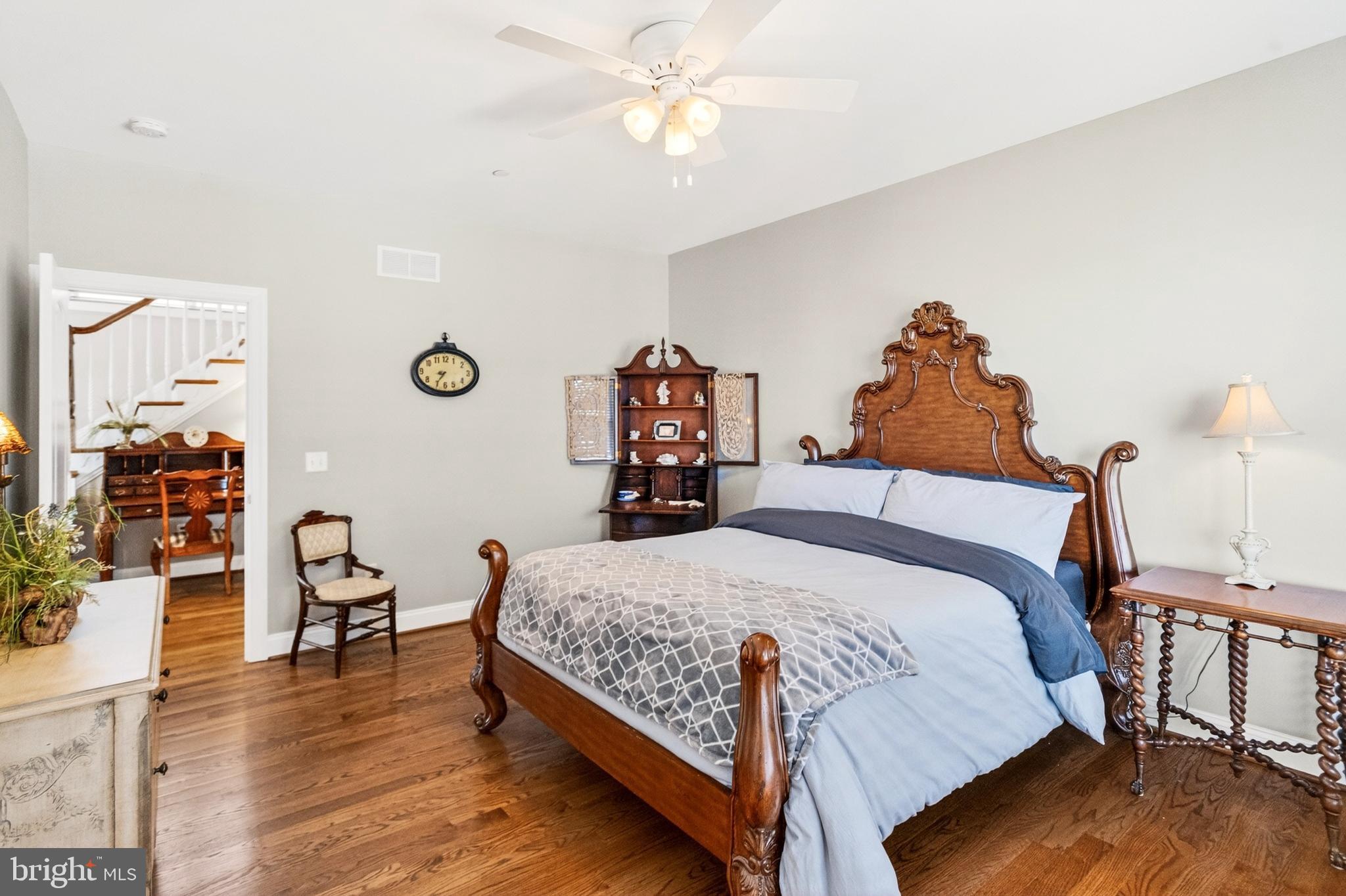 ROCKAWAY BEACH - Residential