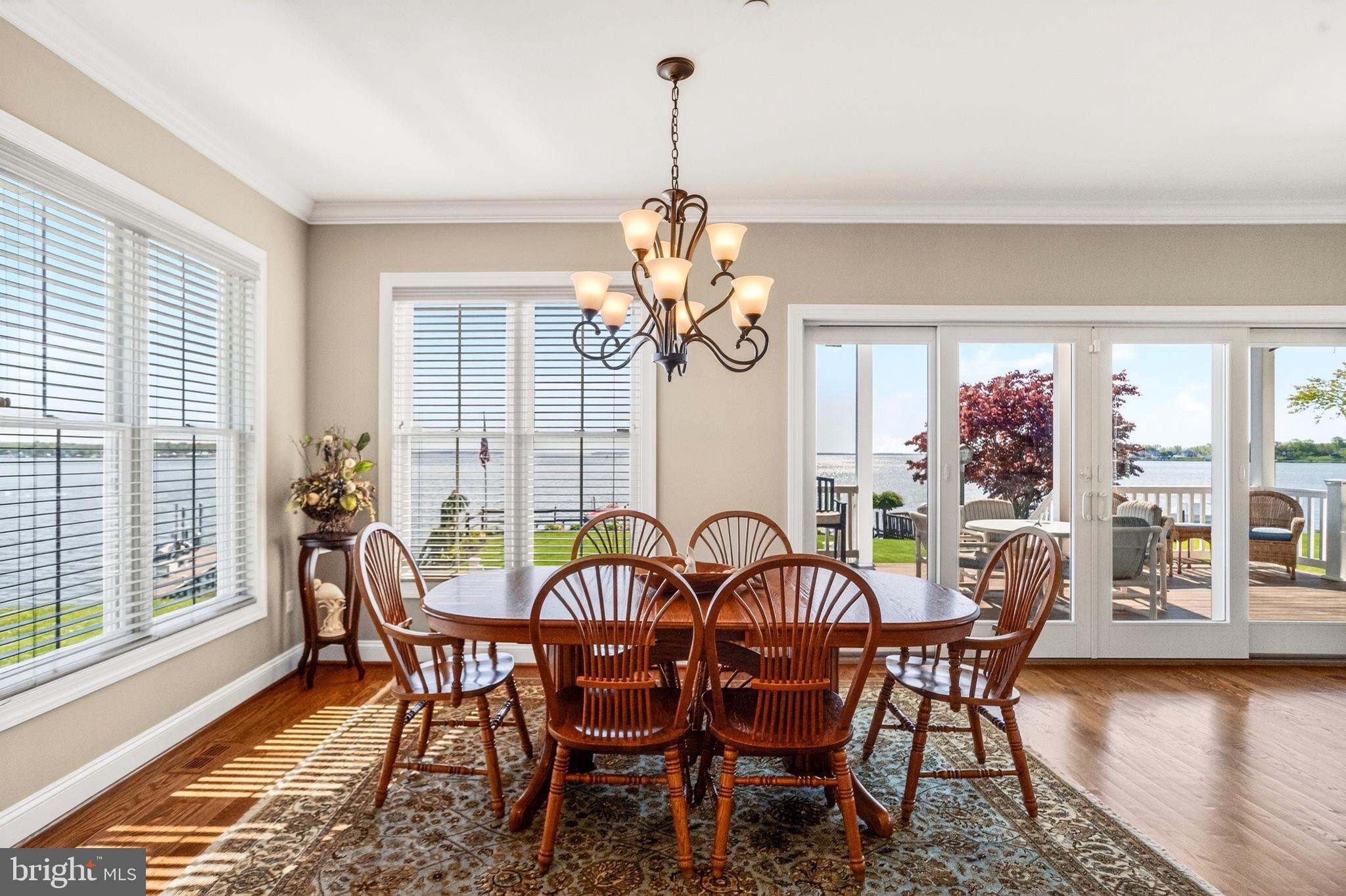ROCKAWAY BEACH - Residential