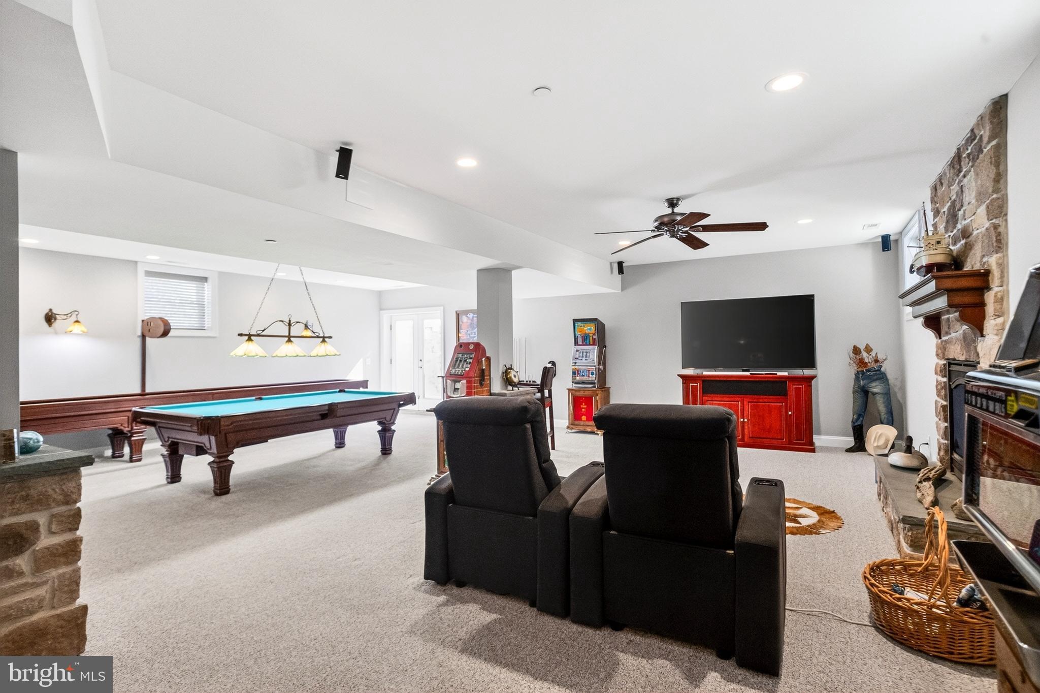 ROCKAWAY BEACH - Residential