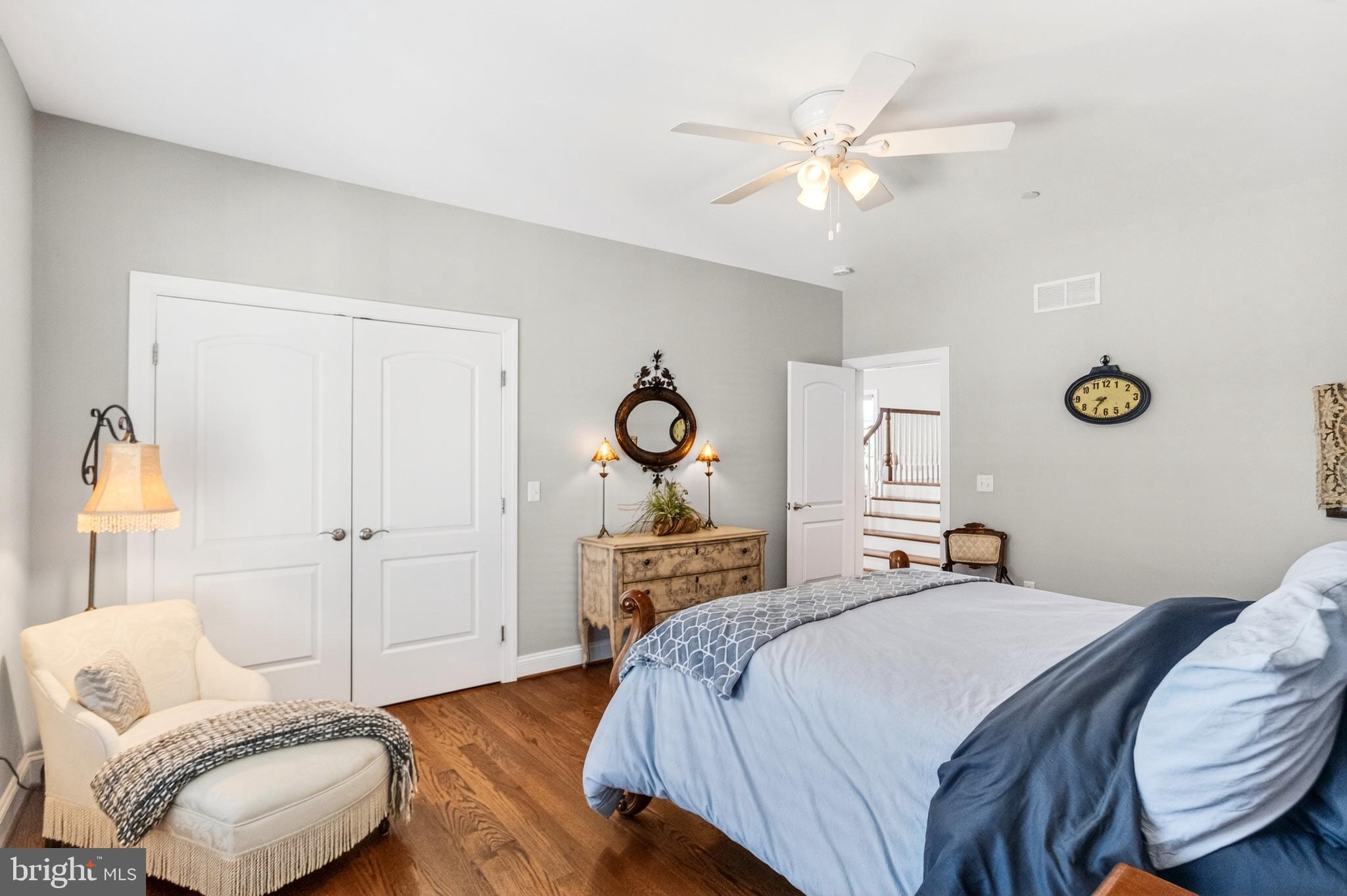 ROCKAWAY BEACH - Residential