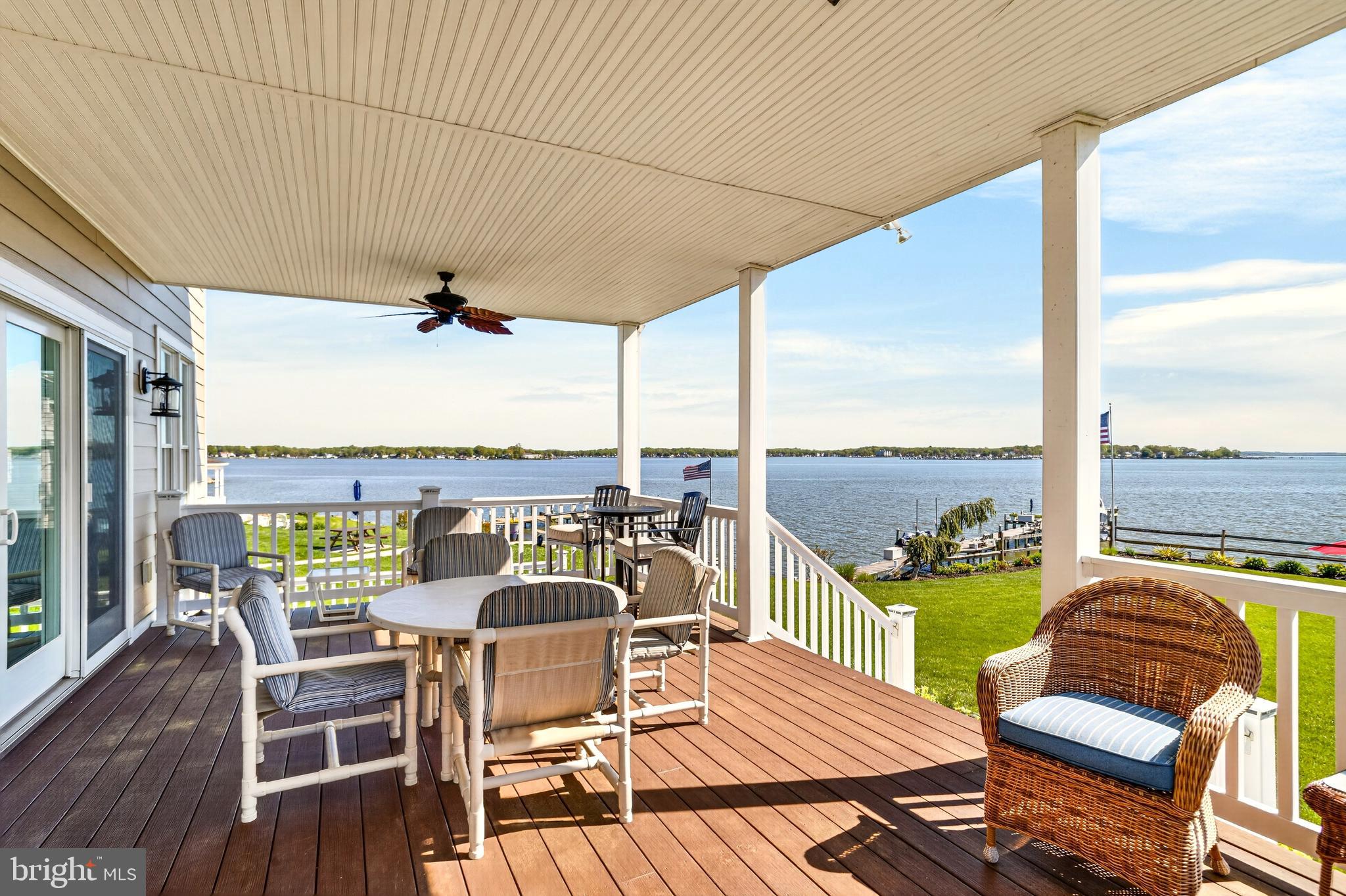 ROCKAWAY BEACH - Residential