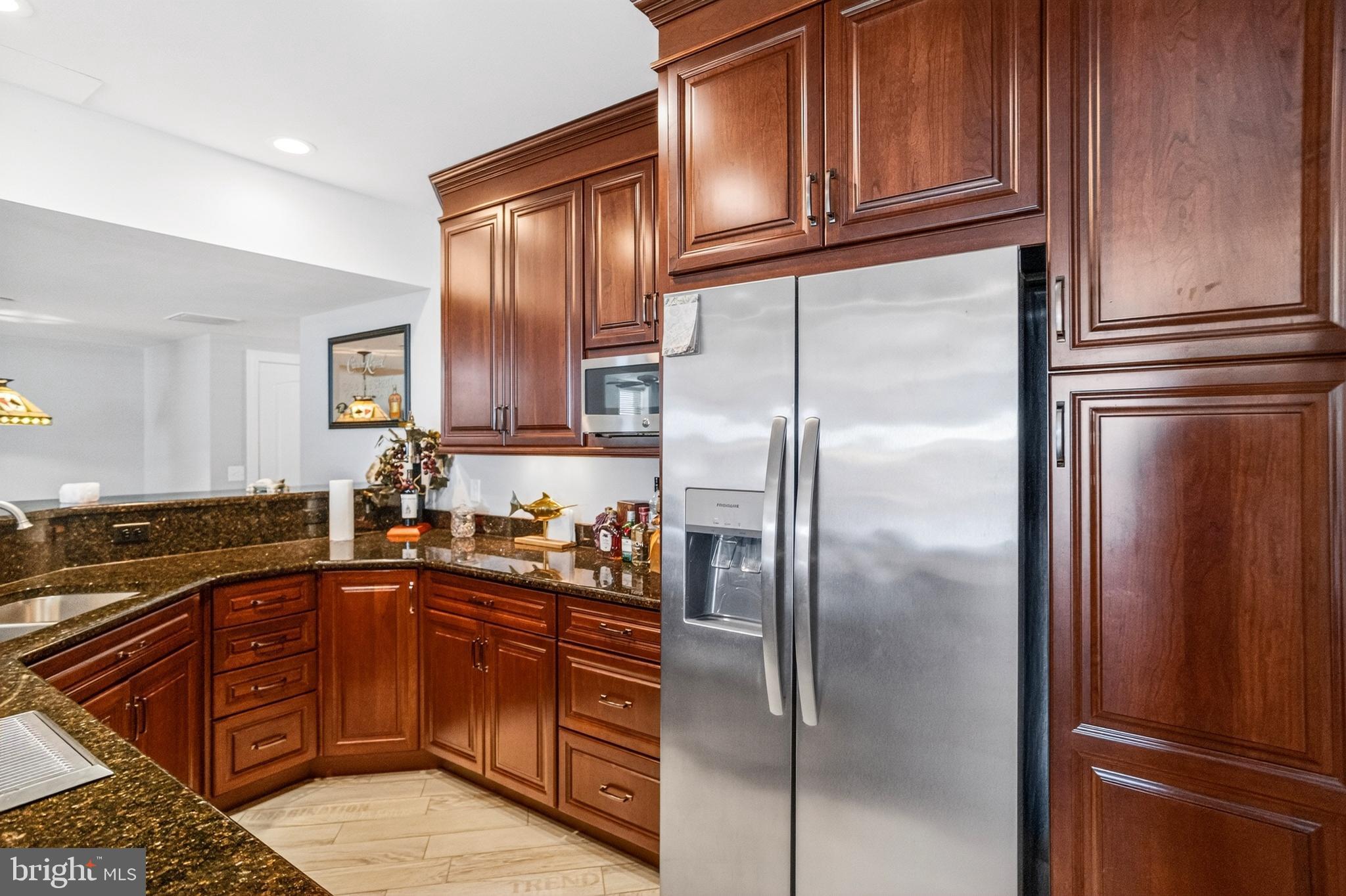 ROCKAWAY BEACH - Residential