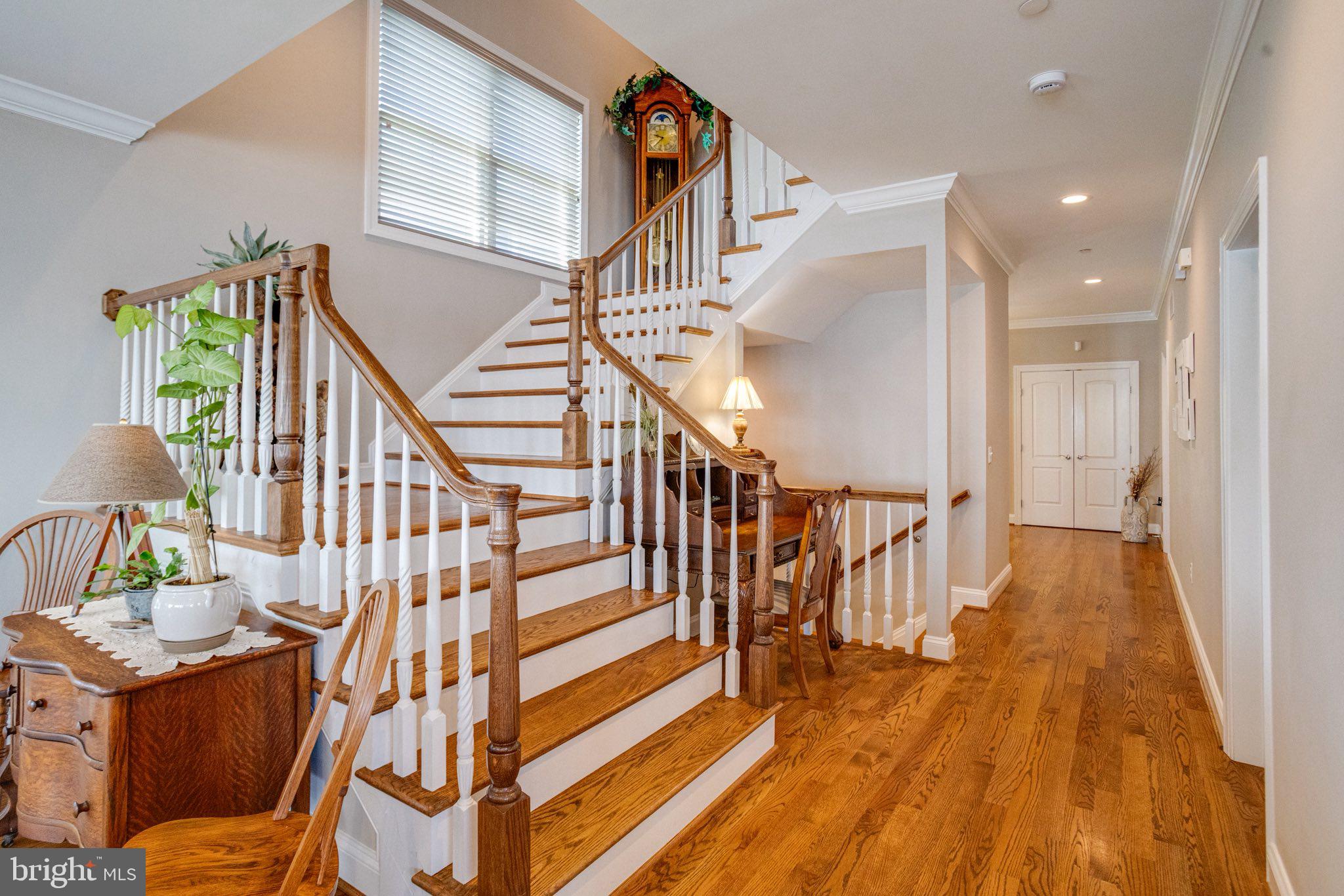 ROCKAWAY BEACH - Residential