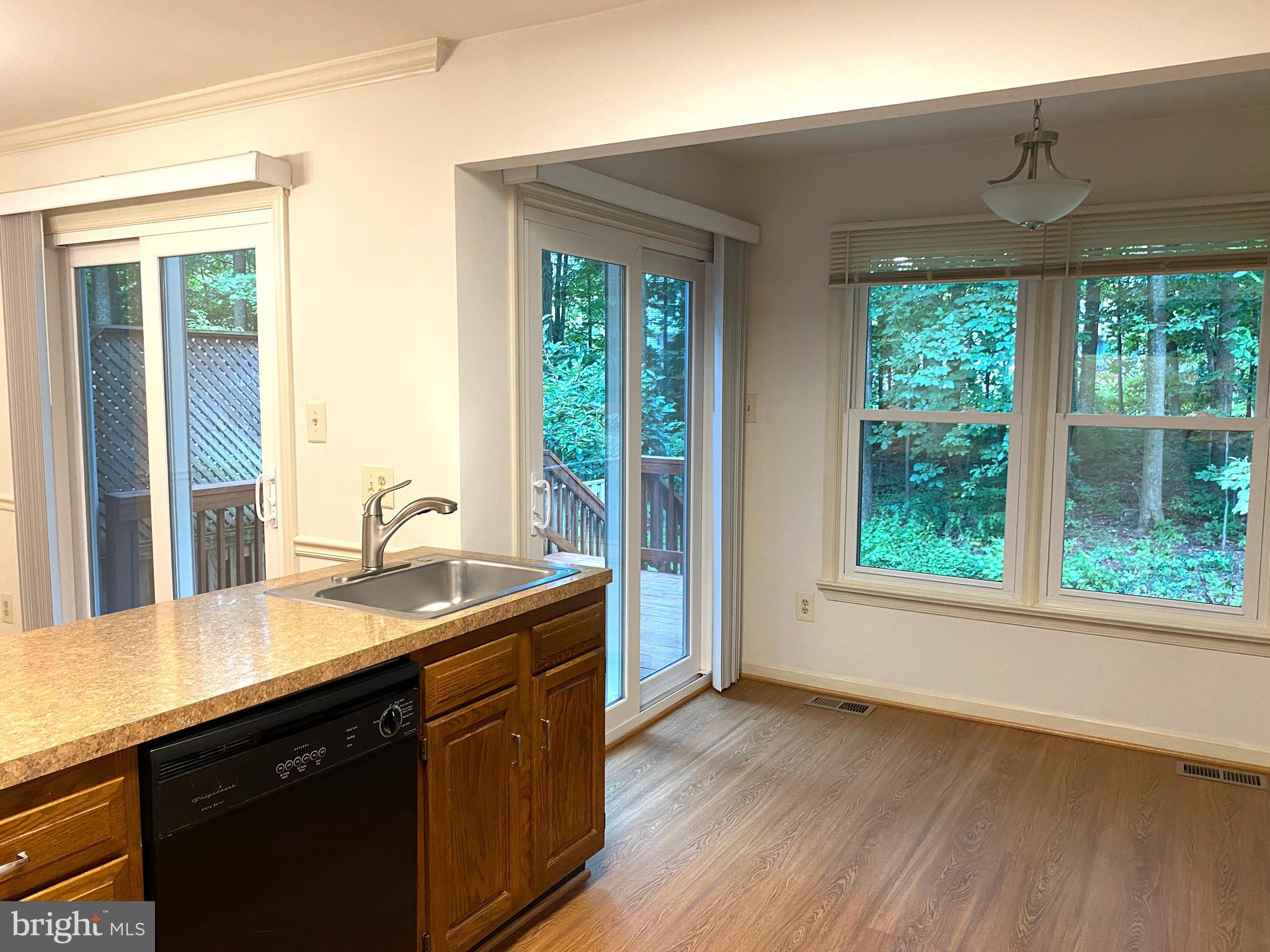 LITTLE ROCKY RUN - Residential Lease