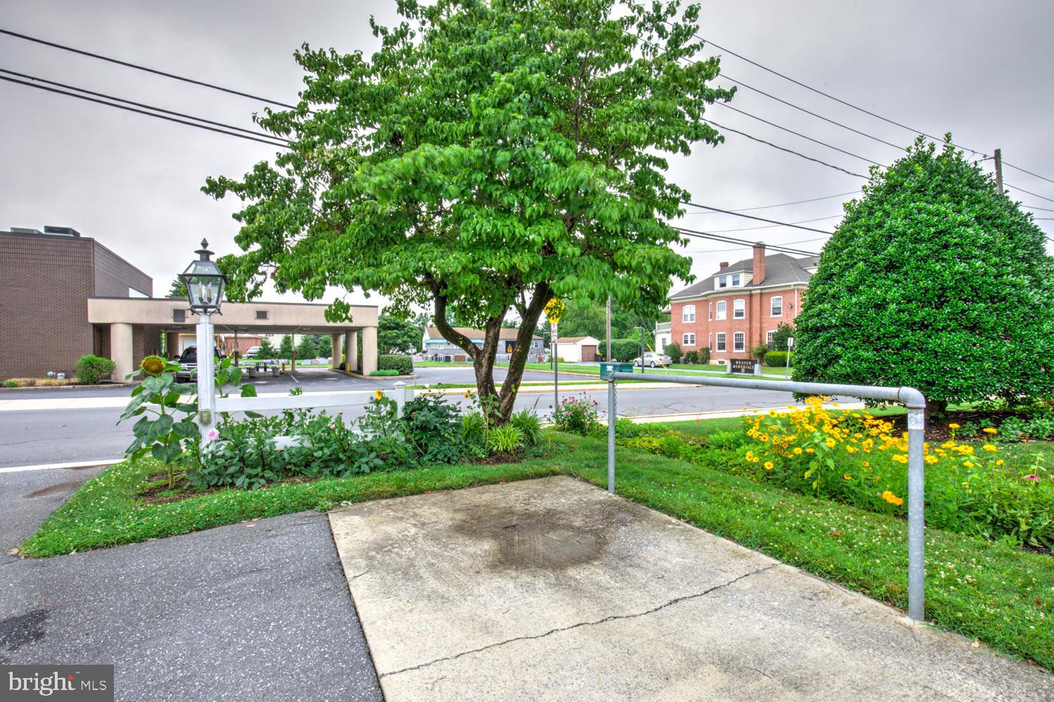 15 N CUSTER AVENUE