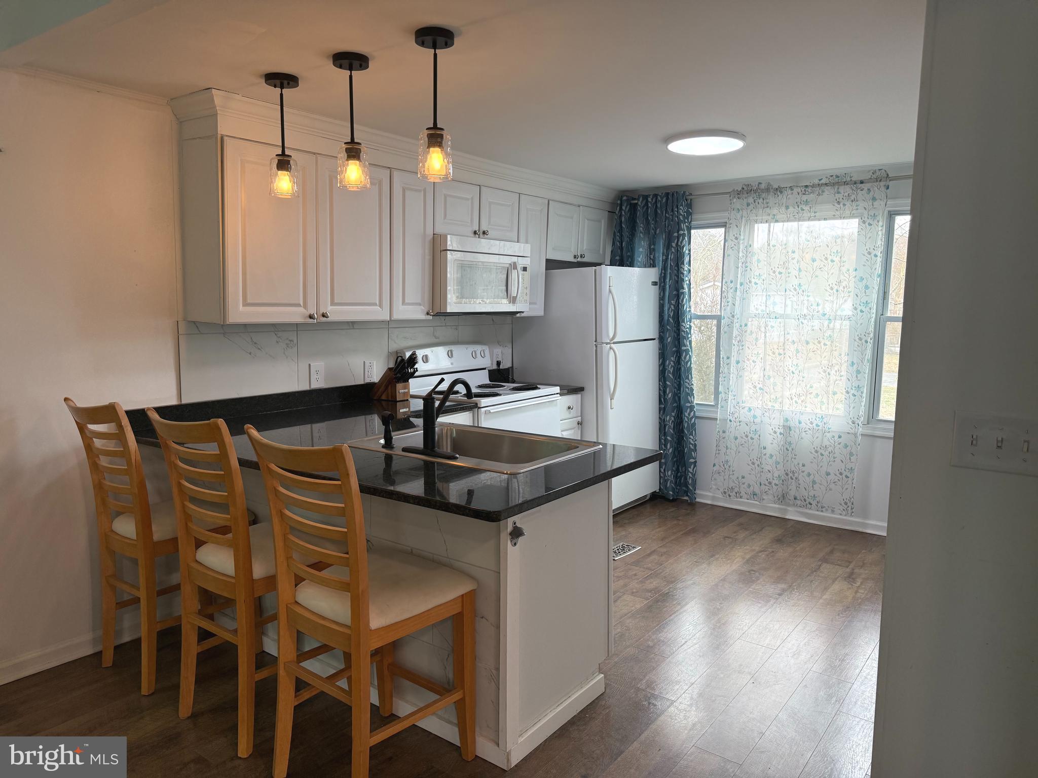 LOVE CREEK PARK - Residential